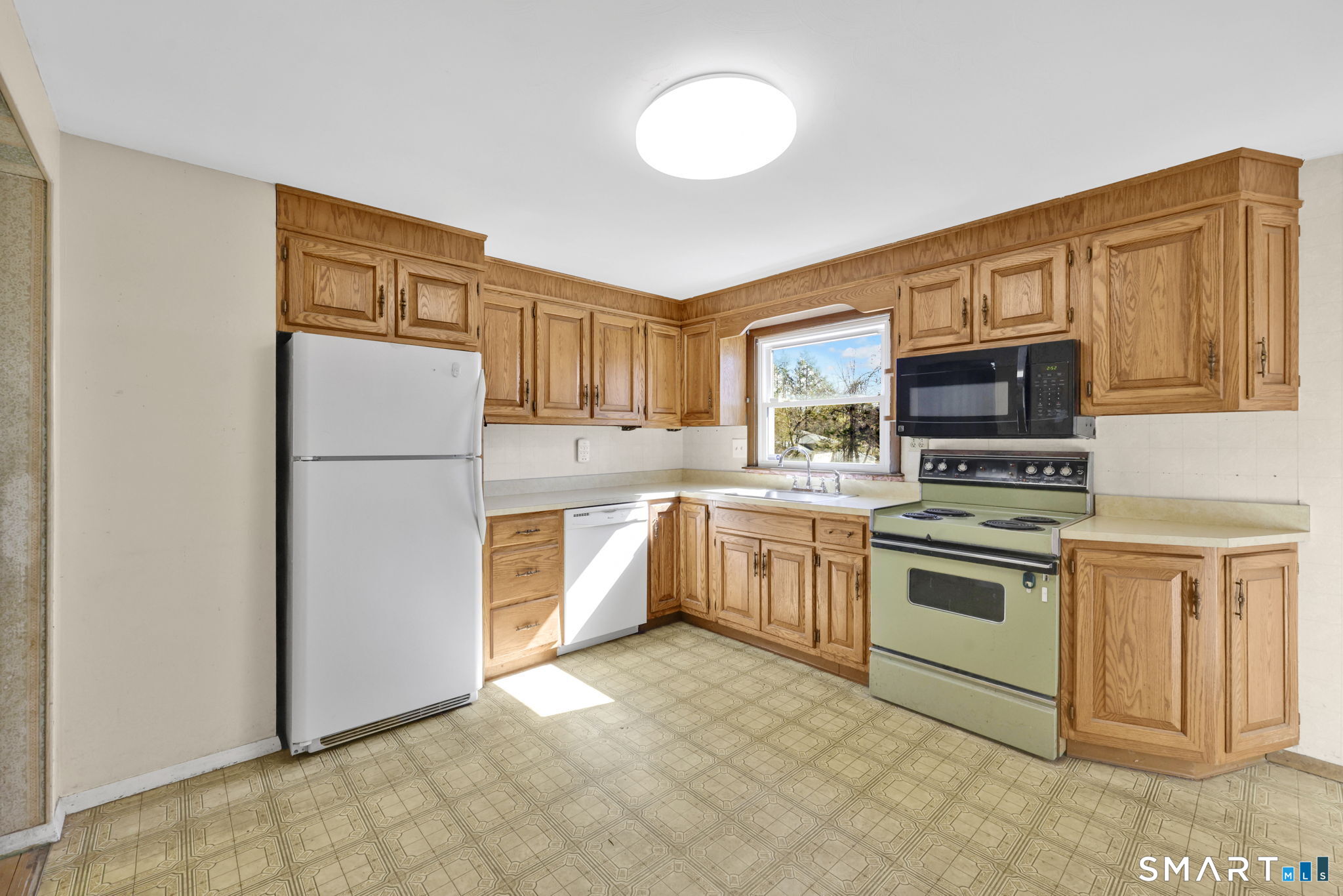 52 Woodland Drive