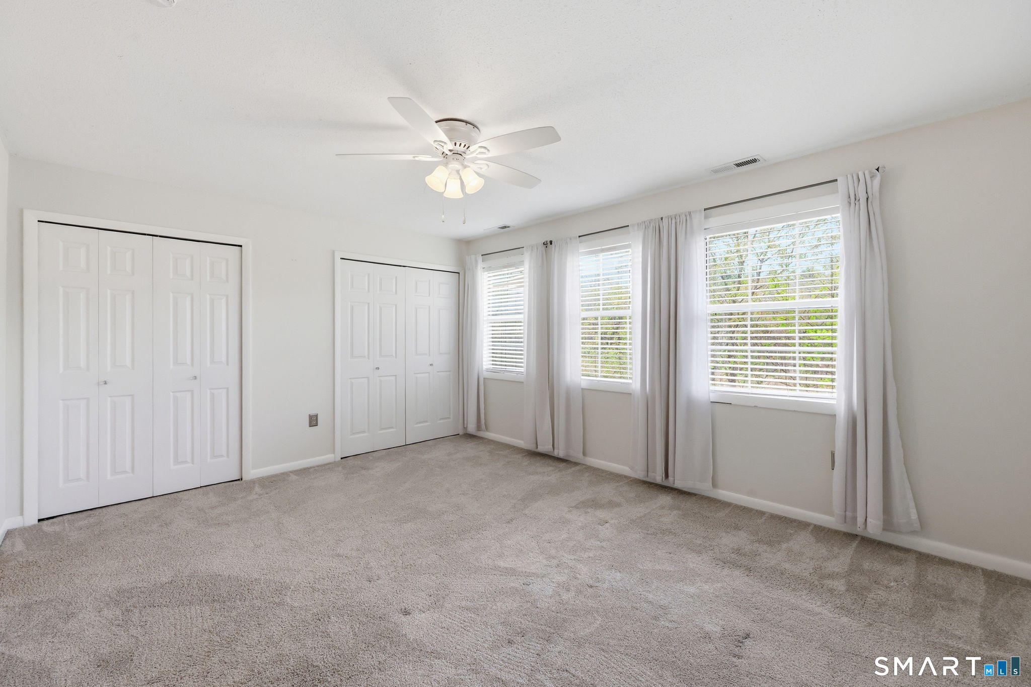 1402 Sunfield Drive 1402