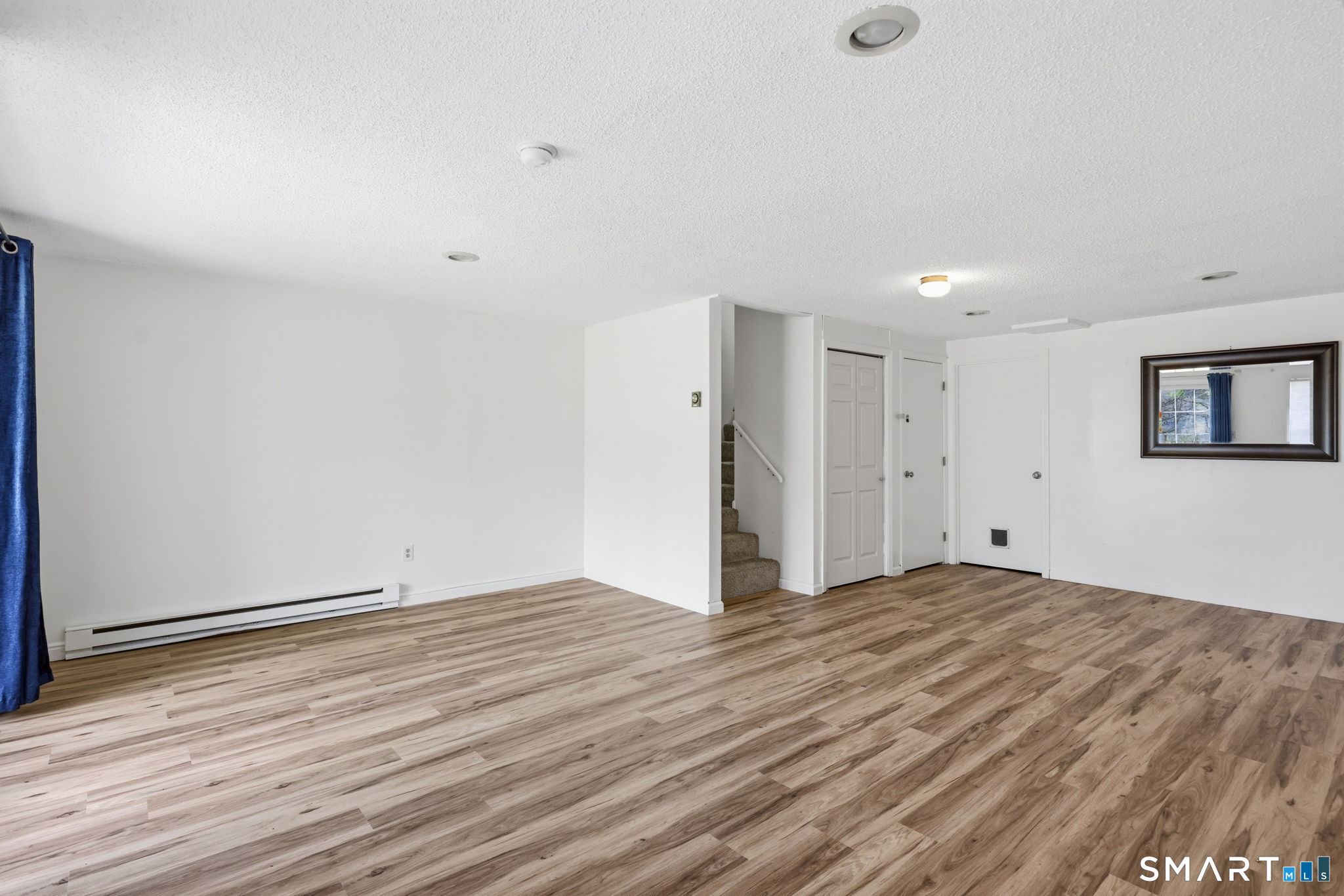 1402 Sunfield Drive 1402