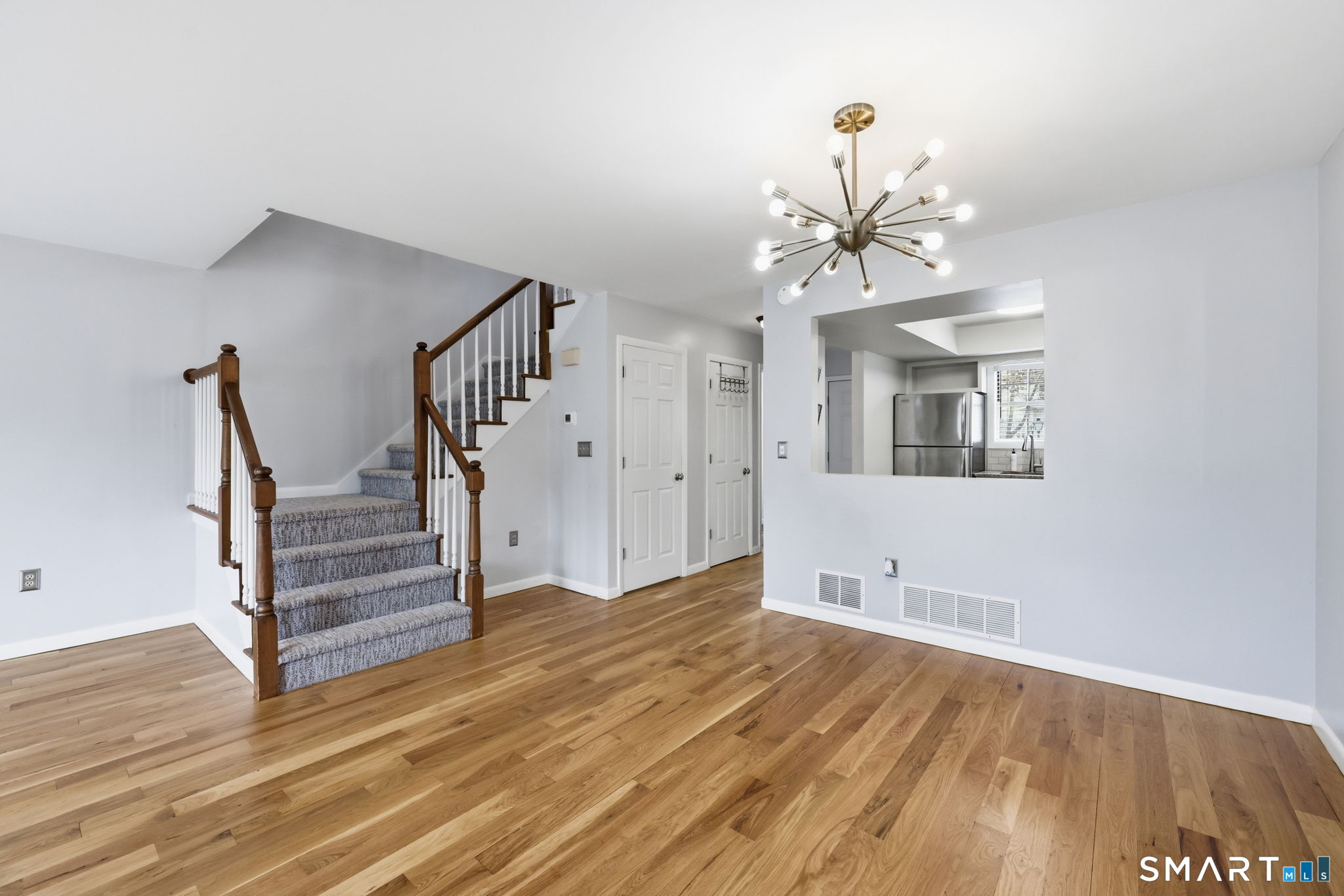 1402 Sunfield Drive 1402