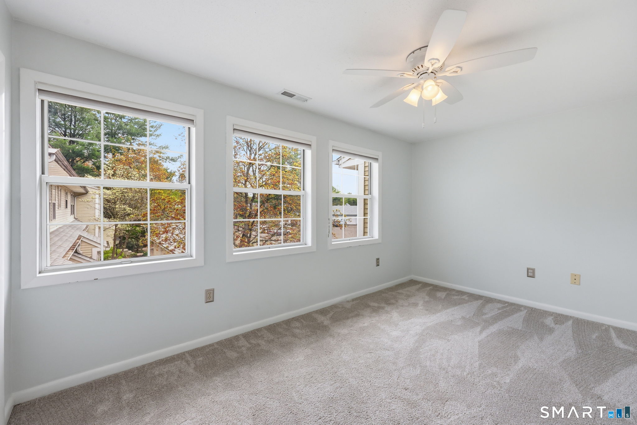 1402 Sunfield Drive 1402