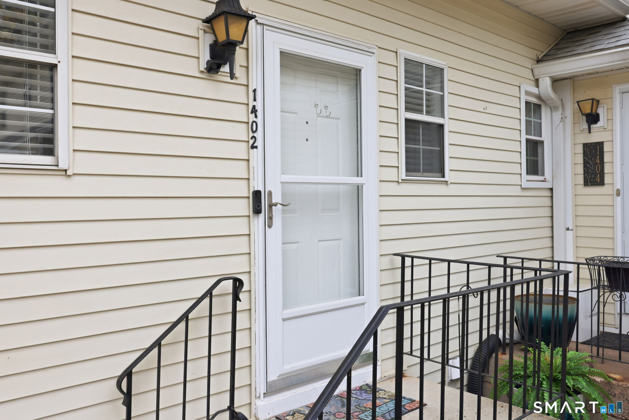 1402 Sunfield Drive 1402