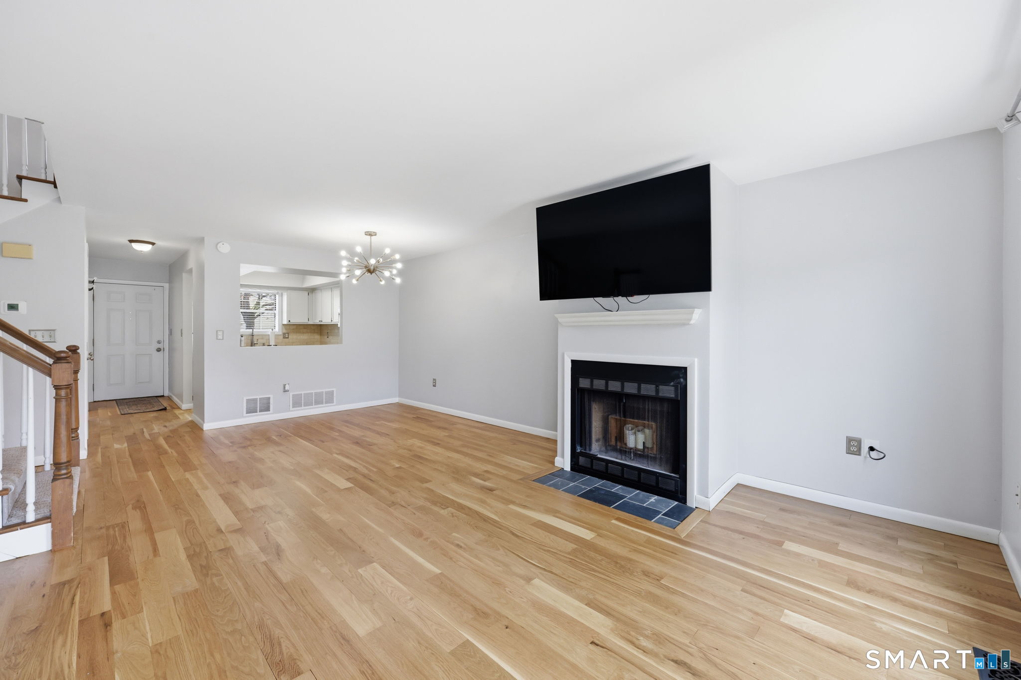 1402 Sunfield Drive 1402