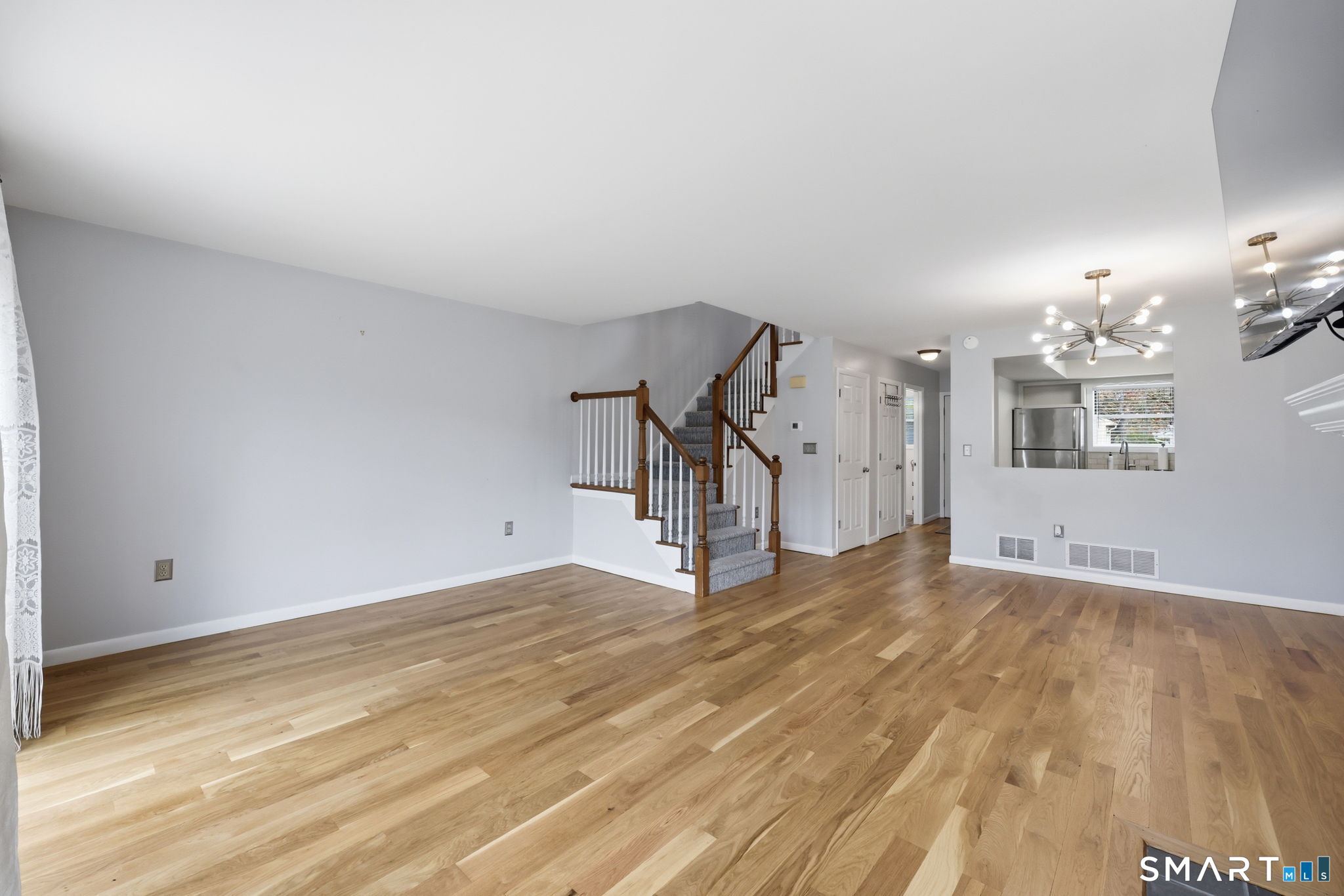 1402 Sunfield Drive 1402