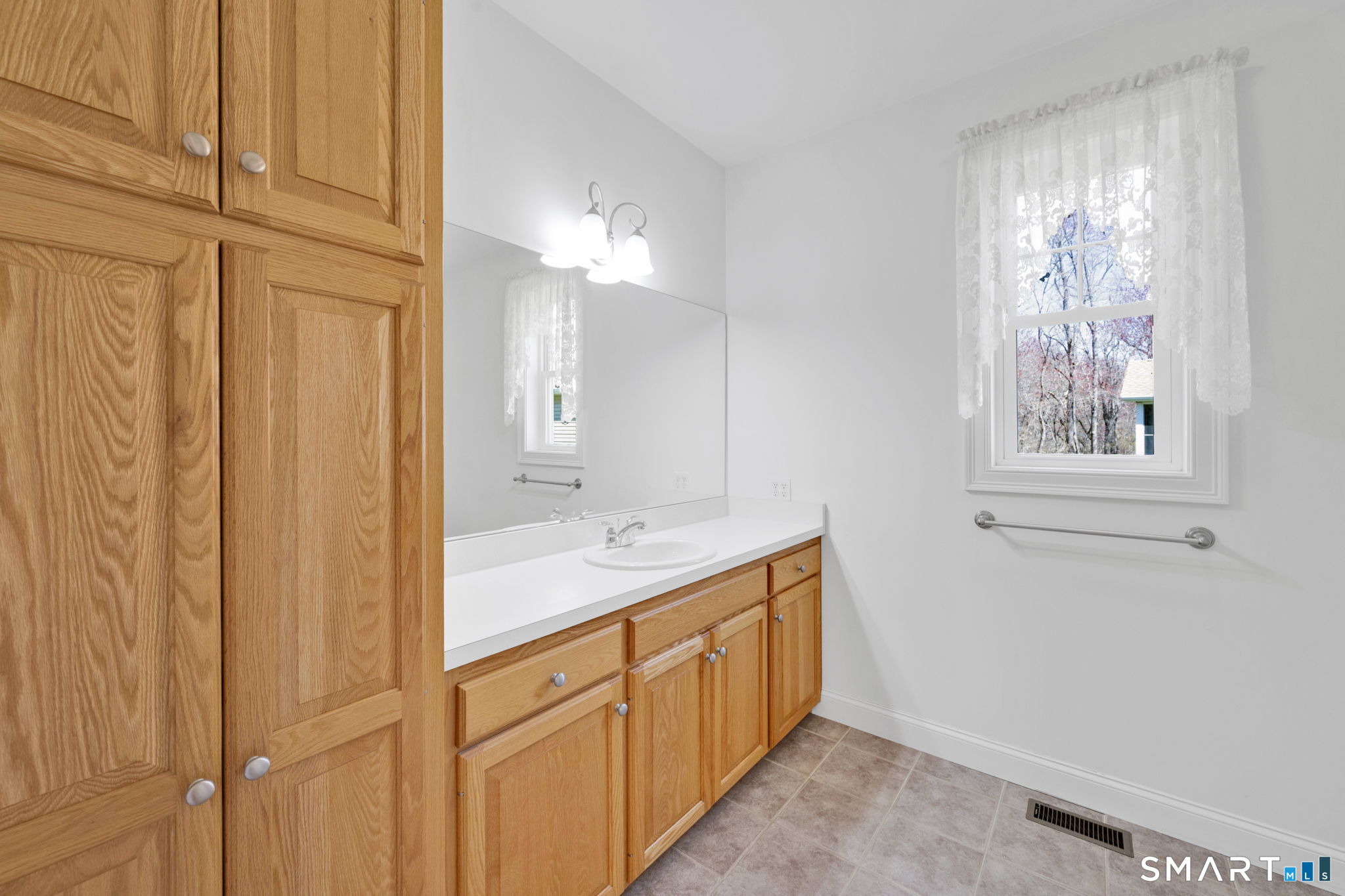 95 Riverview Drive 95