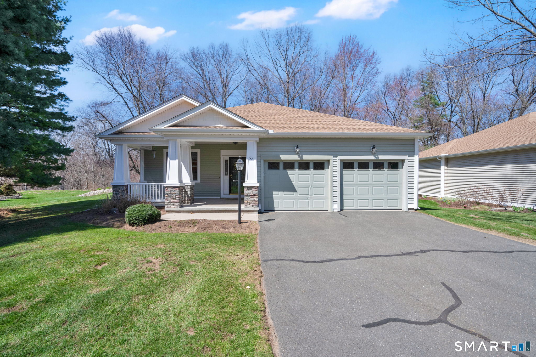 95 Riverview Drive 95