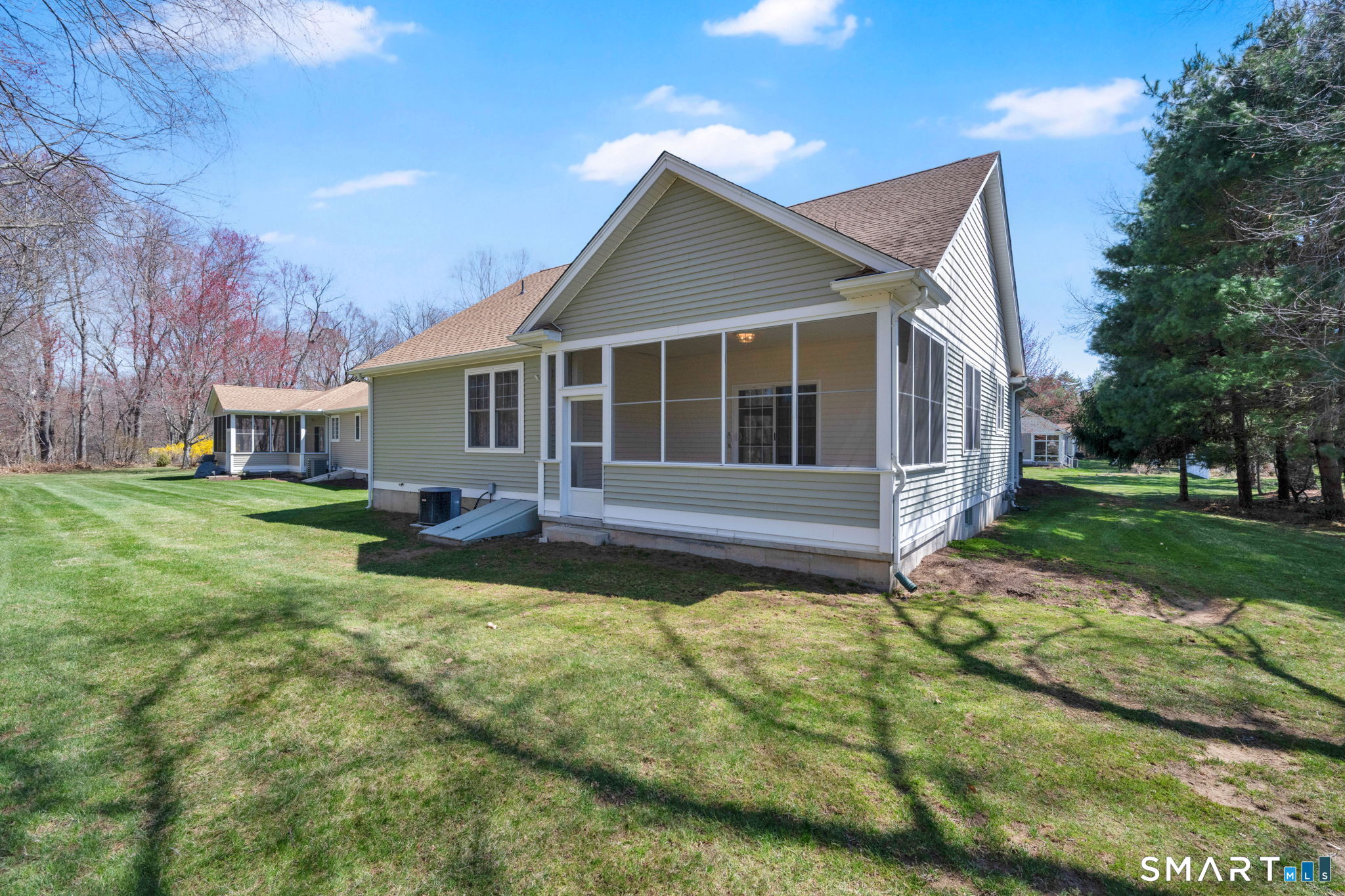 95 Riverview Drive 95