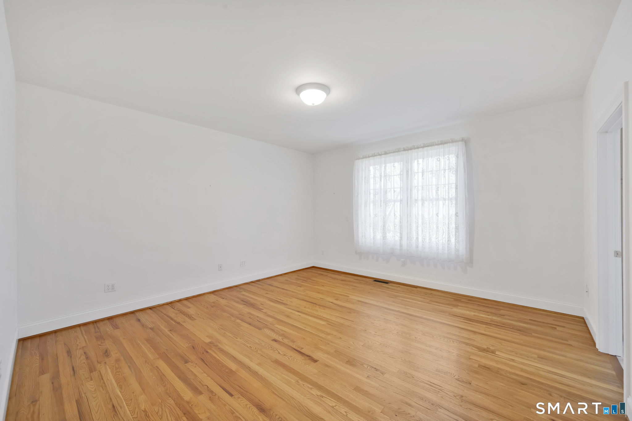 95 Riverview Drive 95