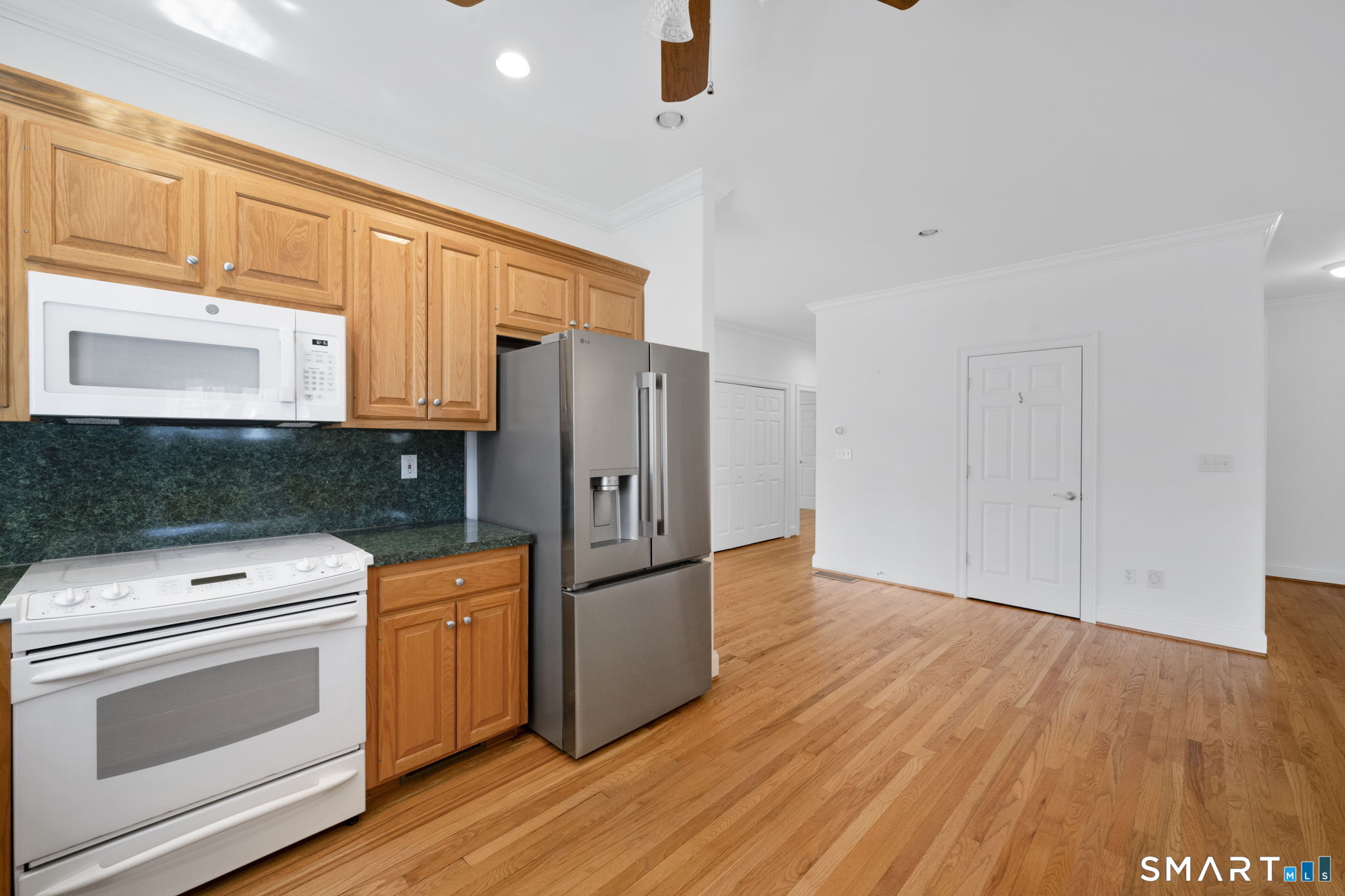 95 Riverview Drive 95