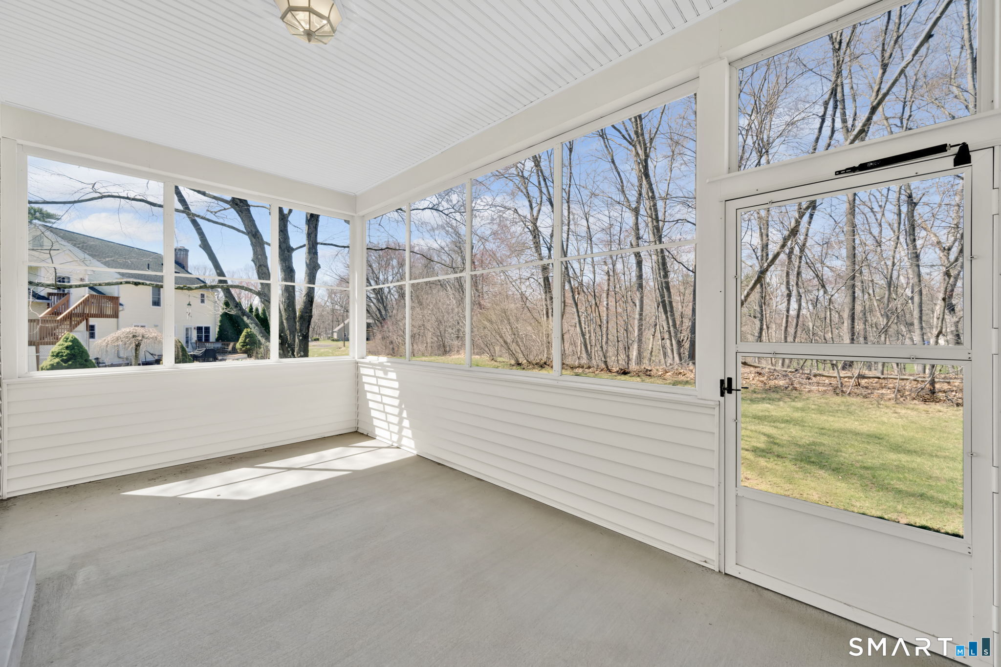 95 Riverview Drive 95