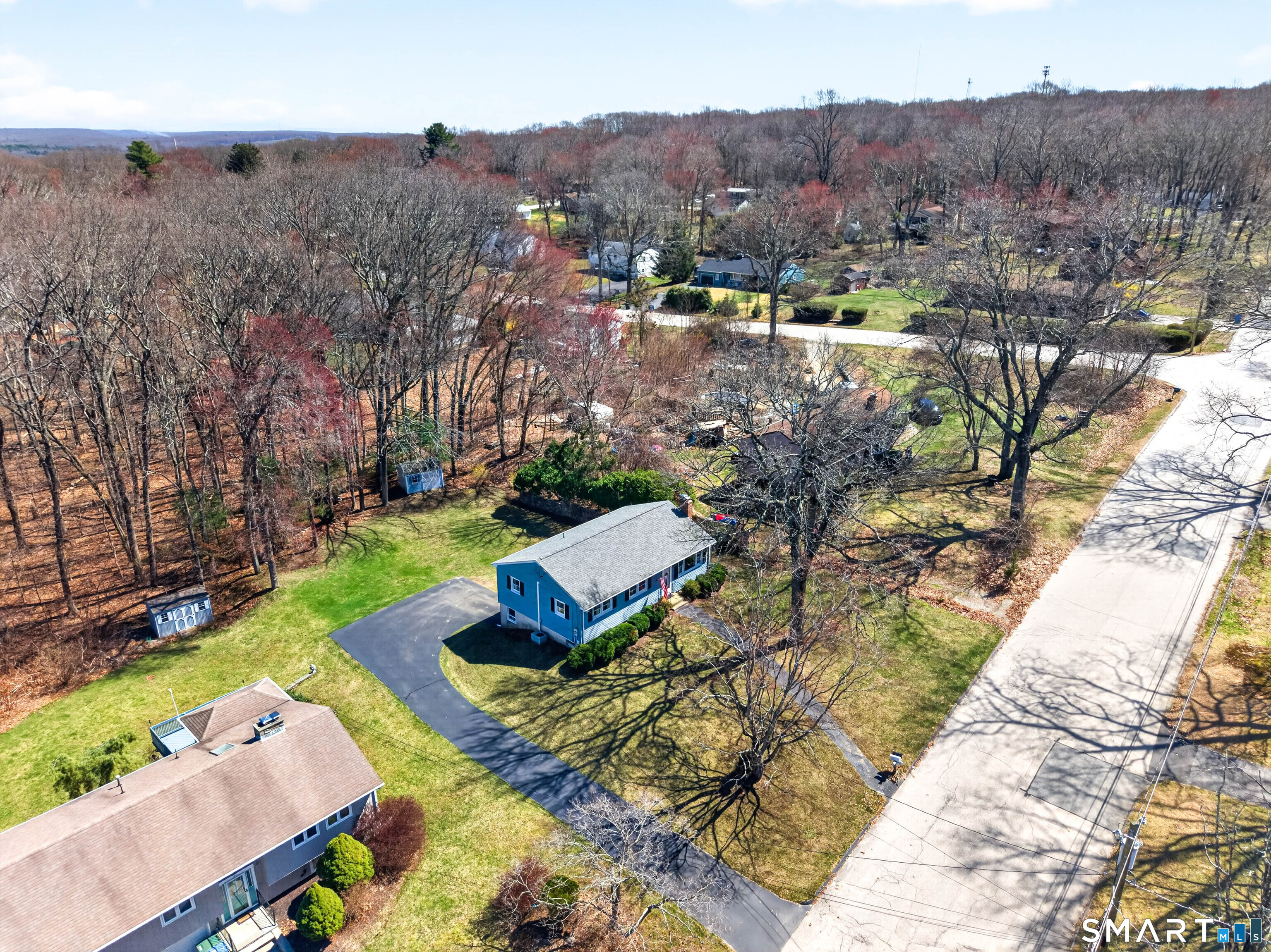 127 Pollys Lane