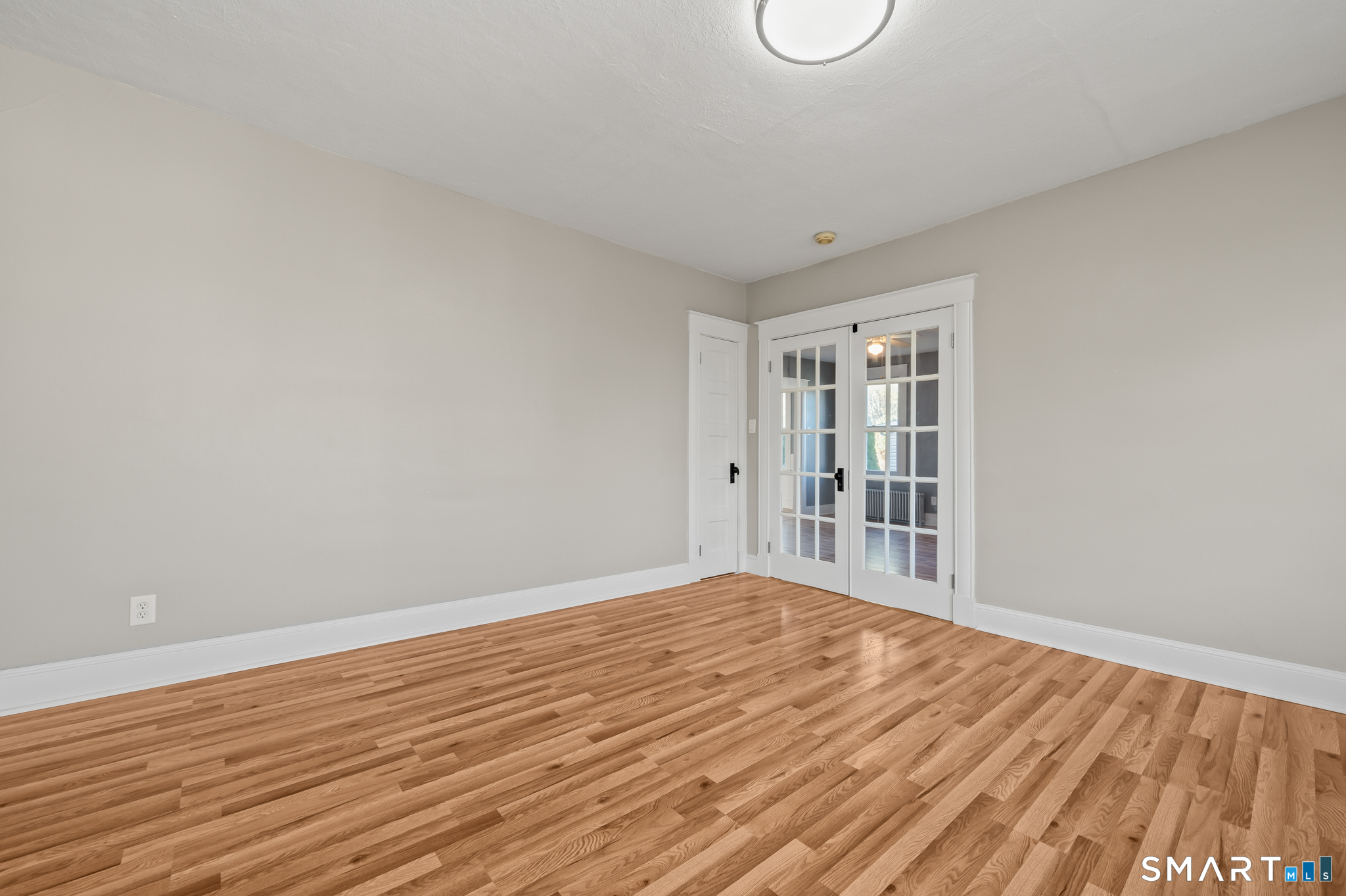 33 Hillhurst Avenue