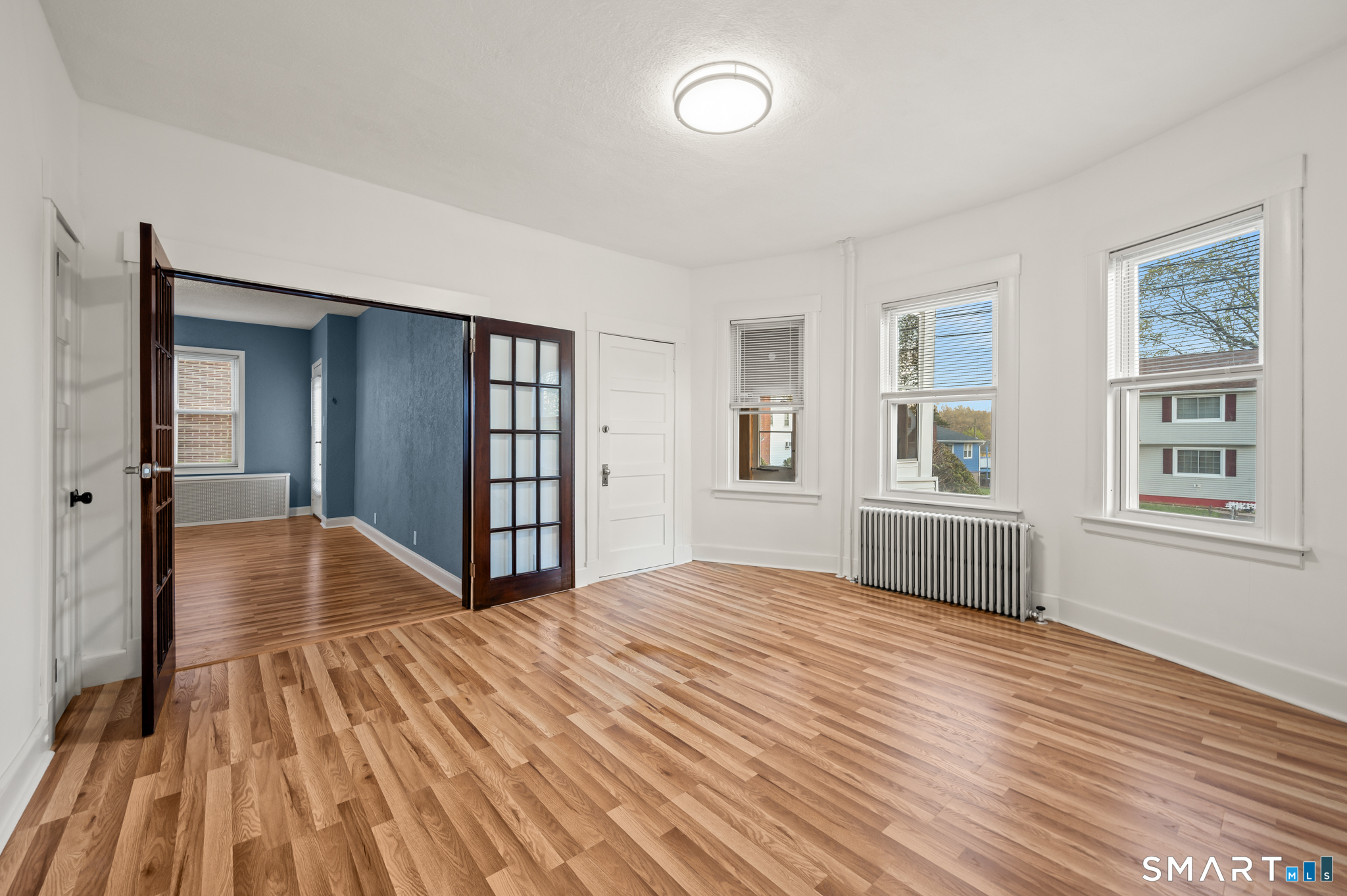 33 Hillhurst Avenue