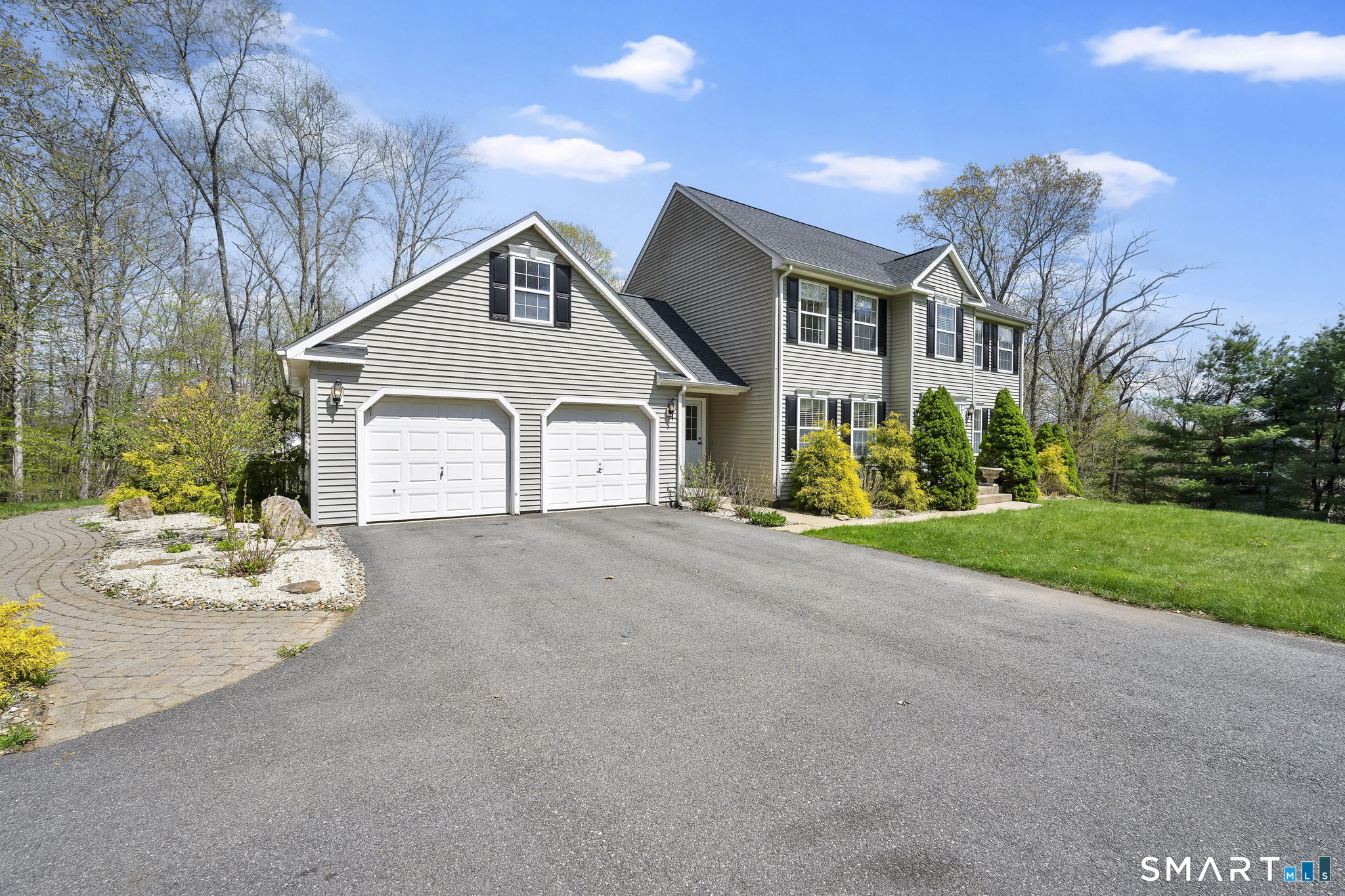 198 North Farms Road