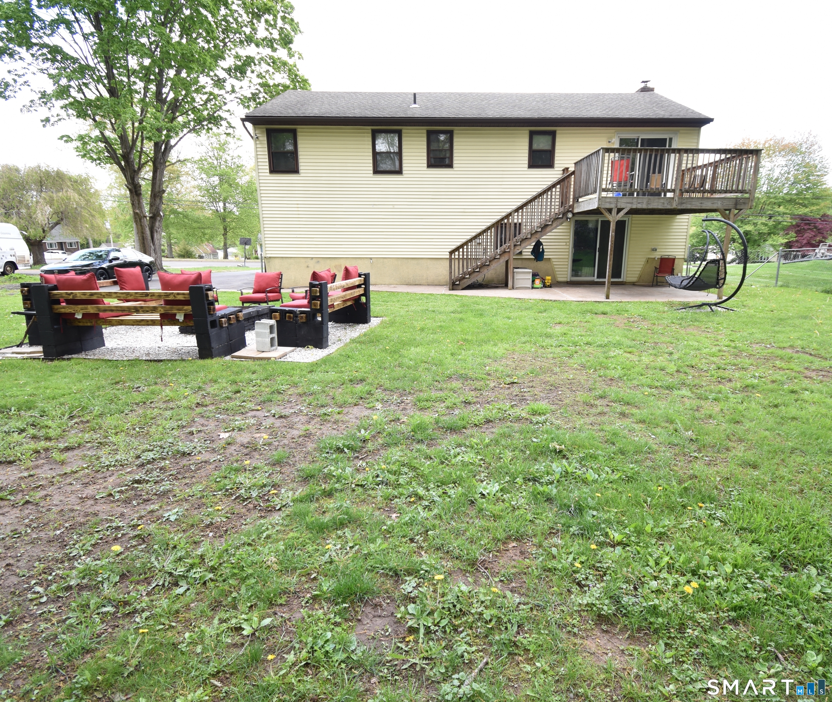 139 Strawberry Hill Road