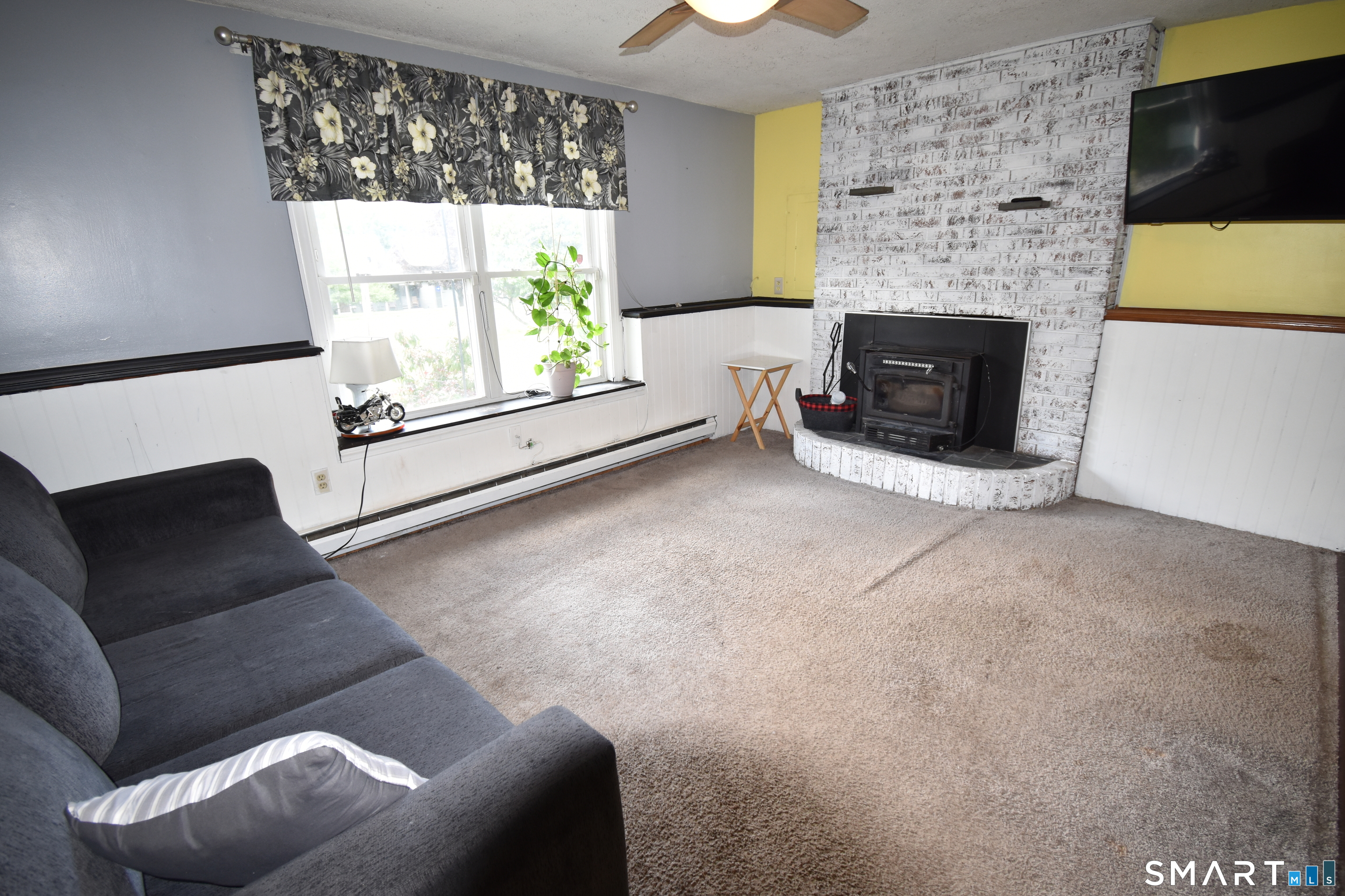 139 Strawberry Hill Road