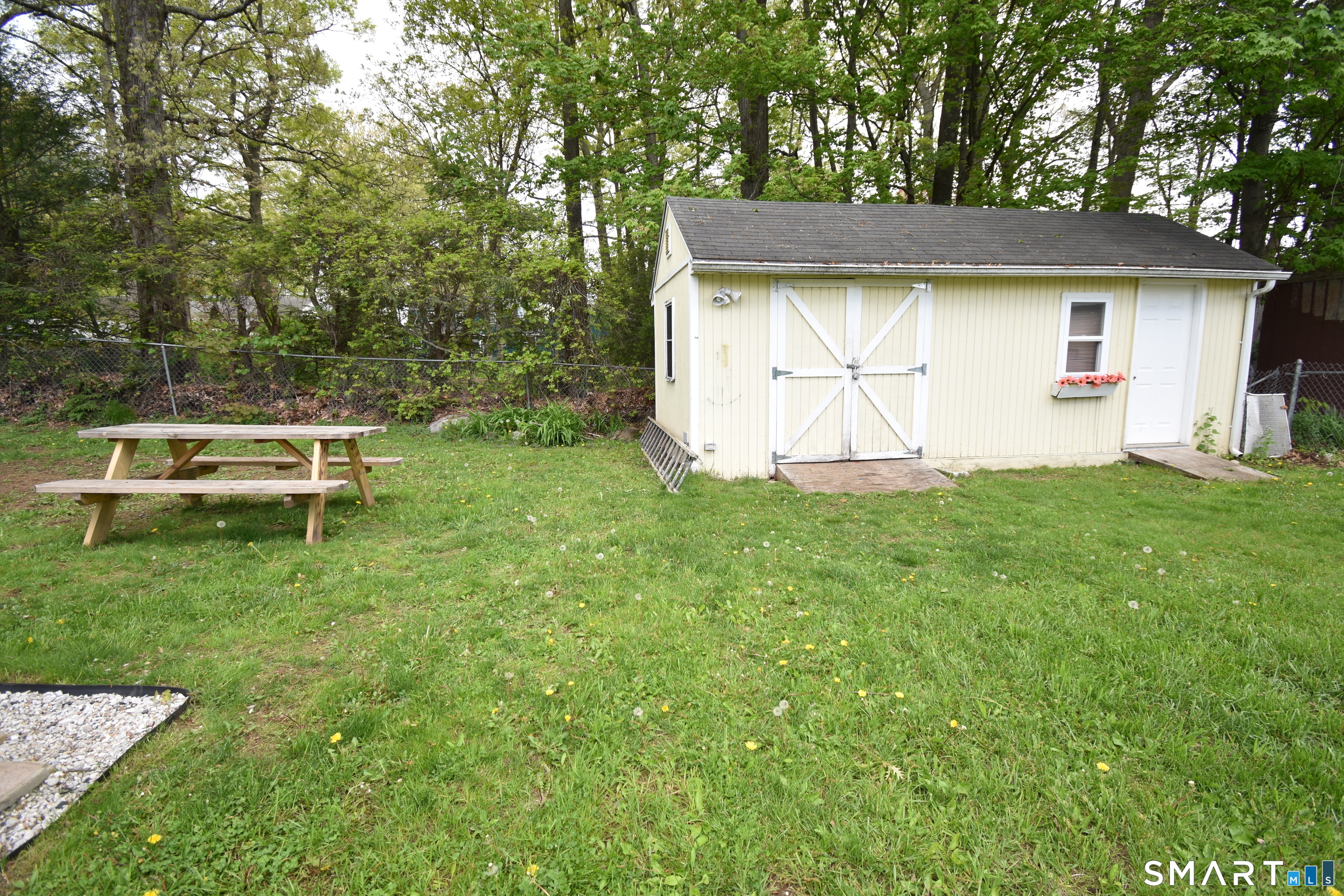 139 Strawberry Hill Road