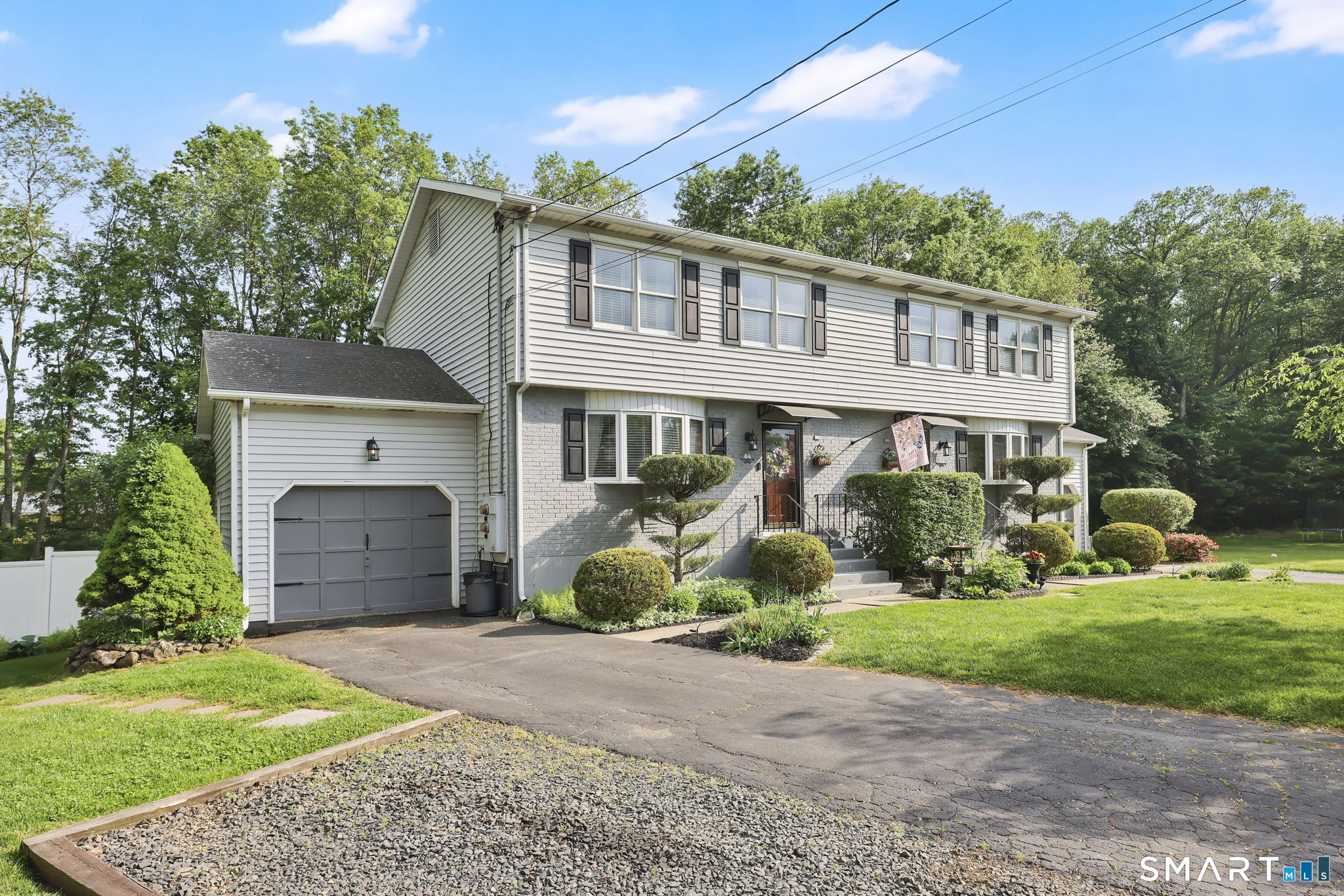 62 Longo Drive