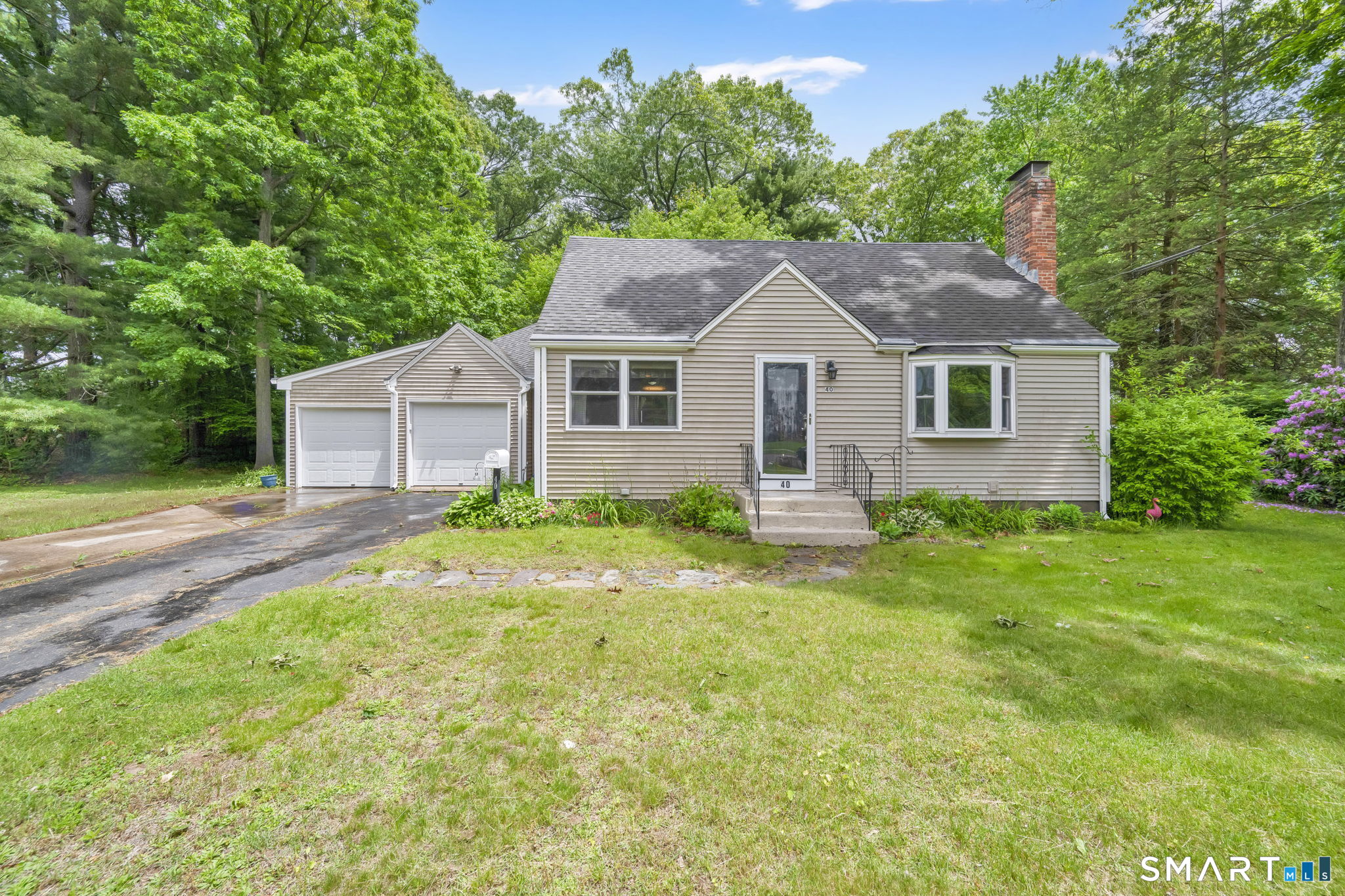 40 Shadycrest Drive