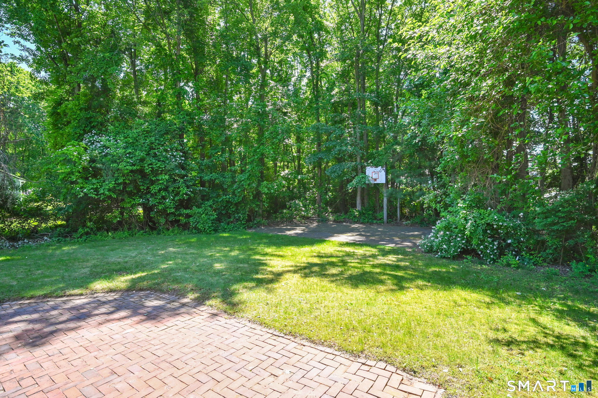 8 Hanover Lane