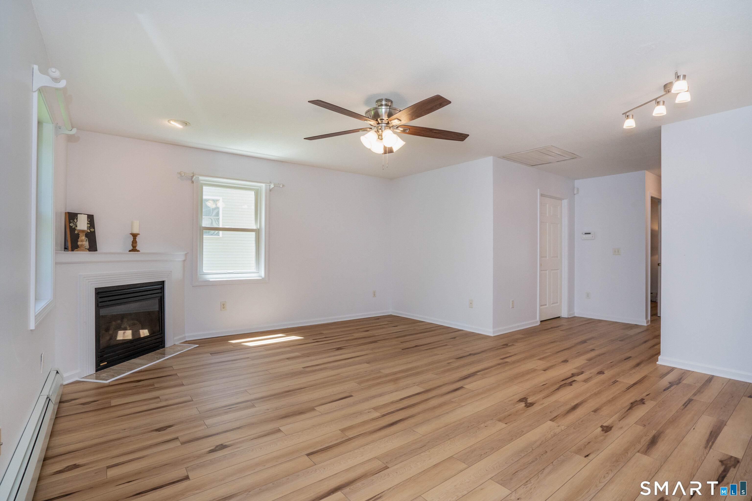 10 Scherer Lane
