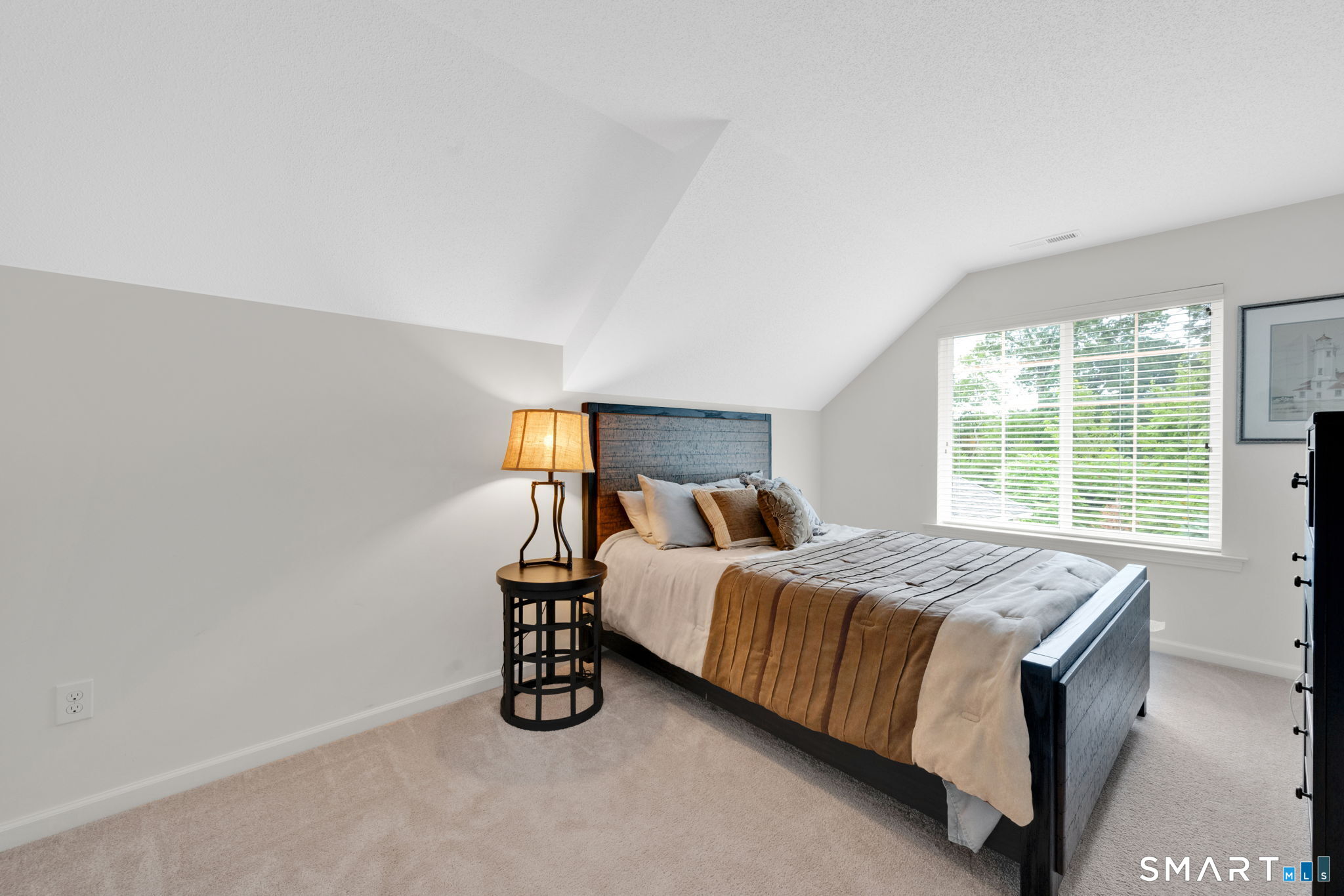 105 Pepin Place Unit: 105