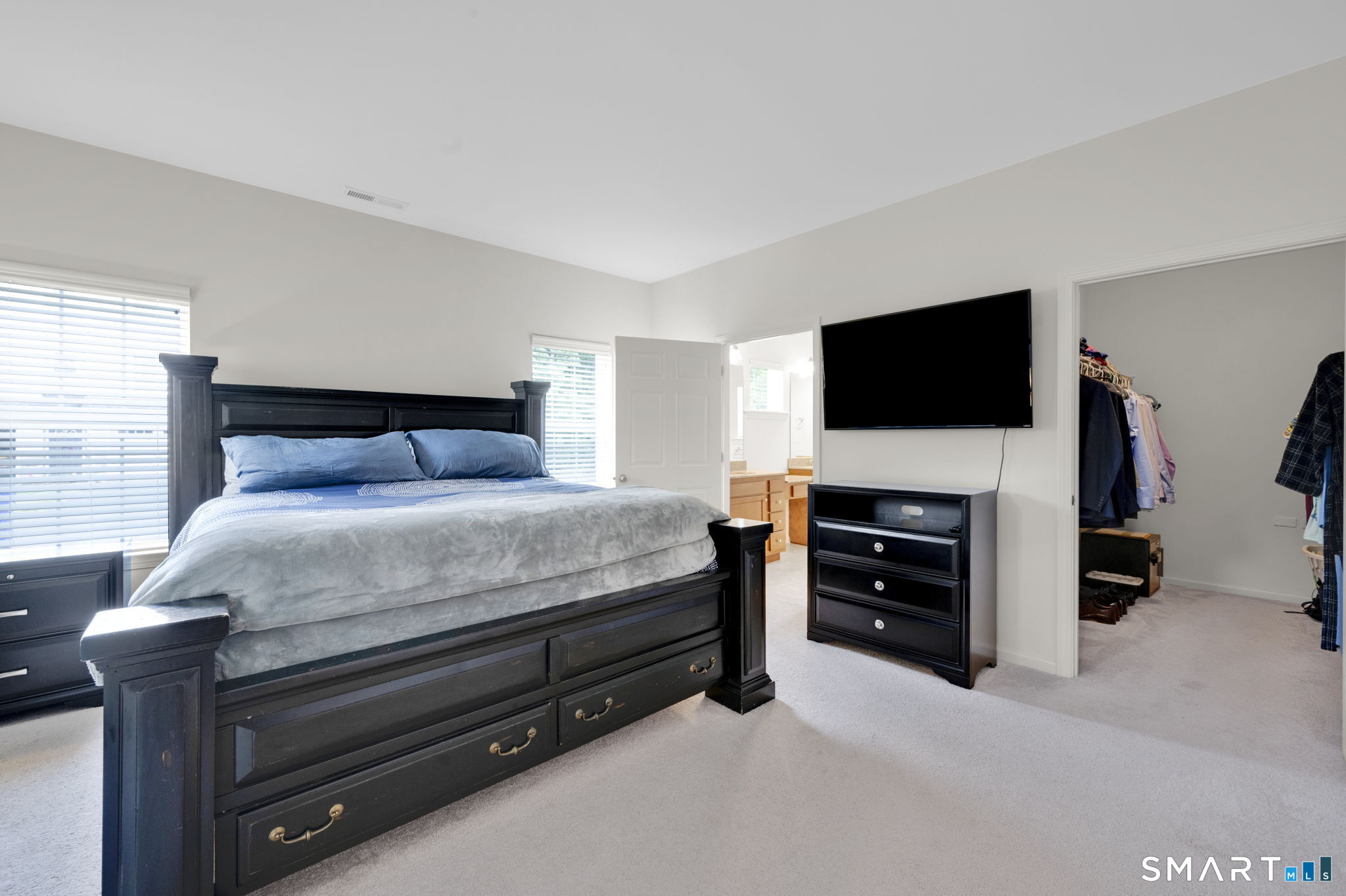 105 Pepin Place Unit: 105