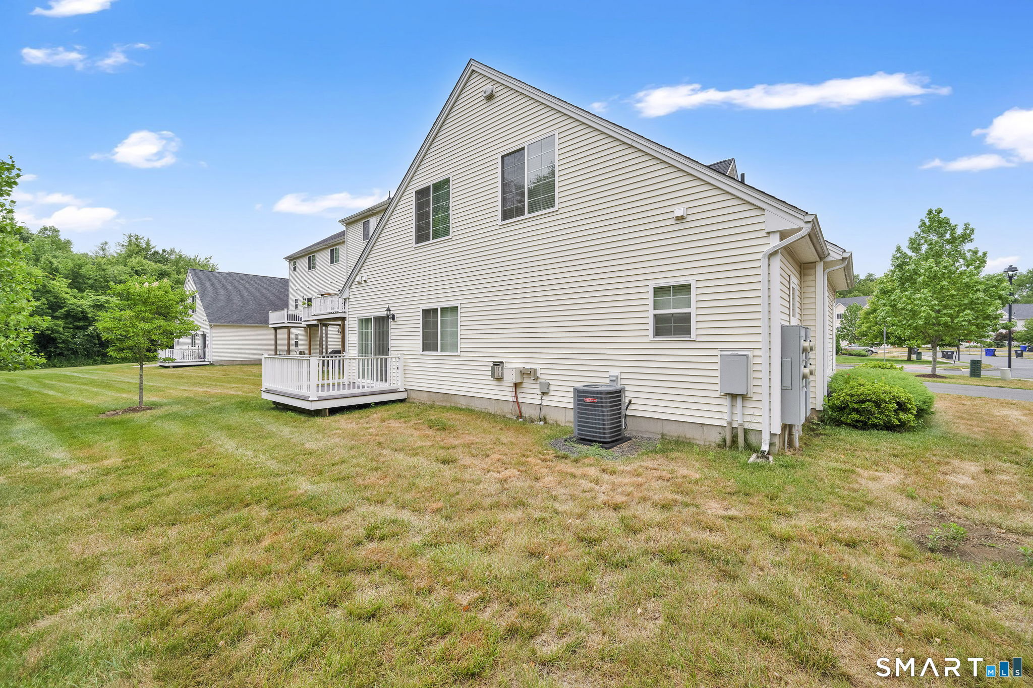 105 Pepin Place Unit: 105
