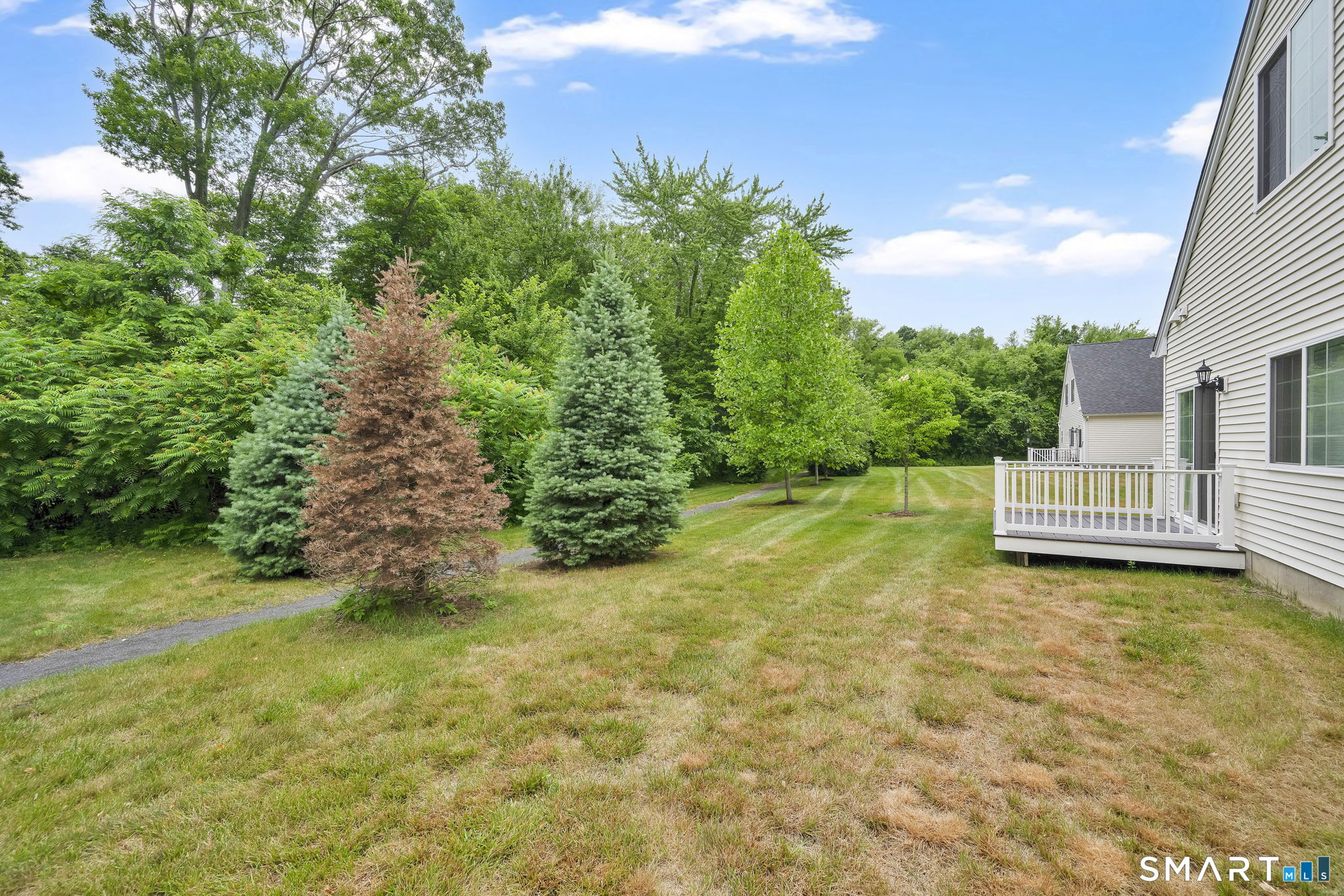 105 Pepin Place Unit: 105