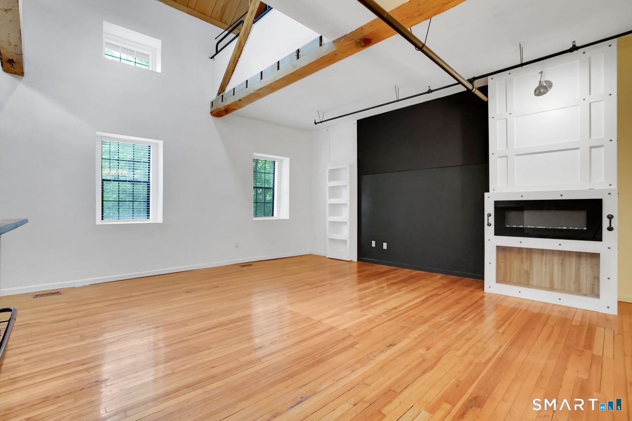 16 Vernon Avenue 8