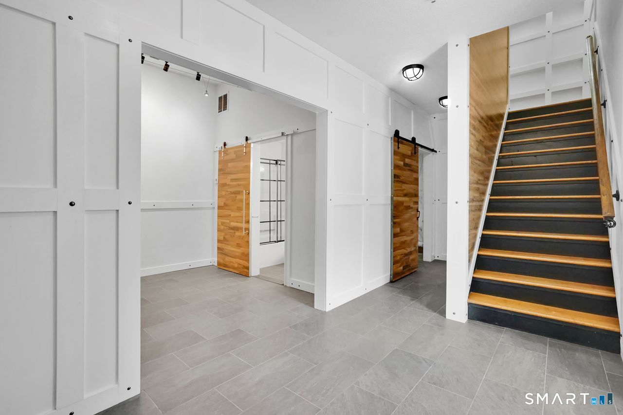 16 Vernon Avenue 8