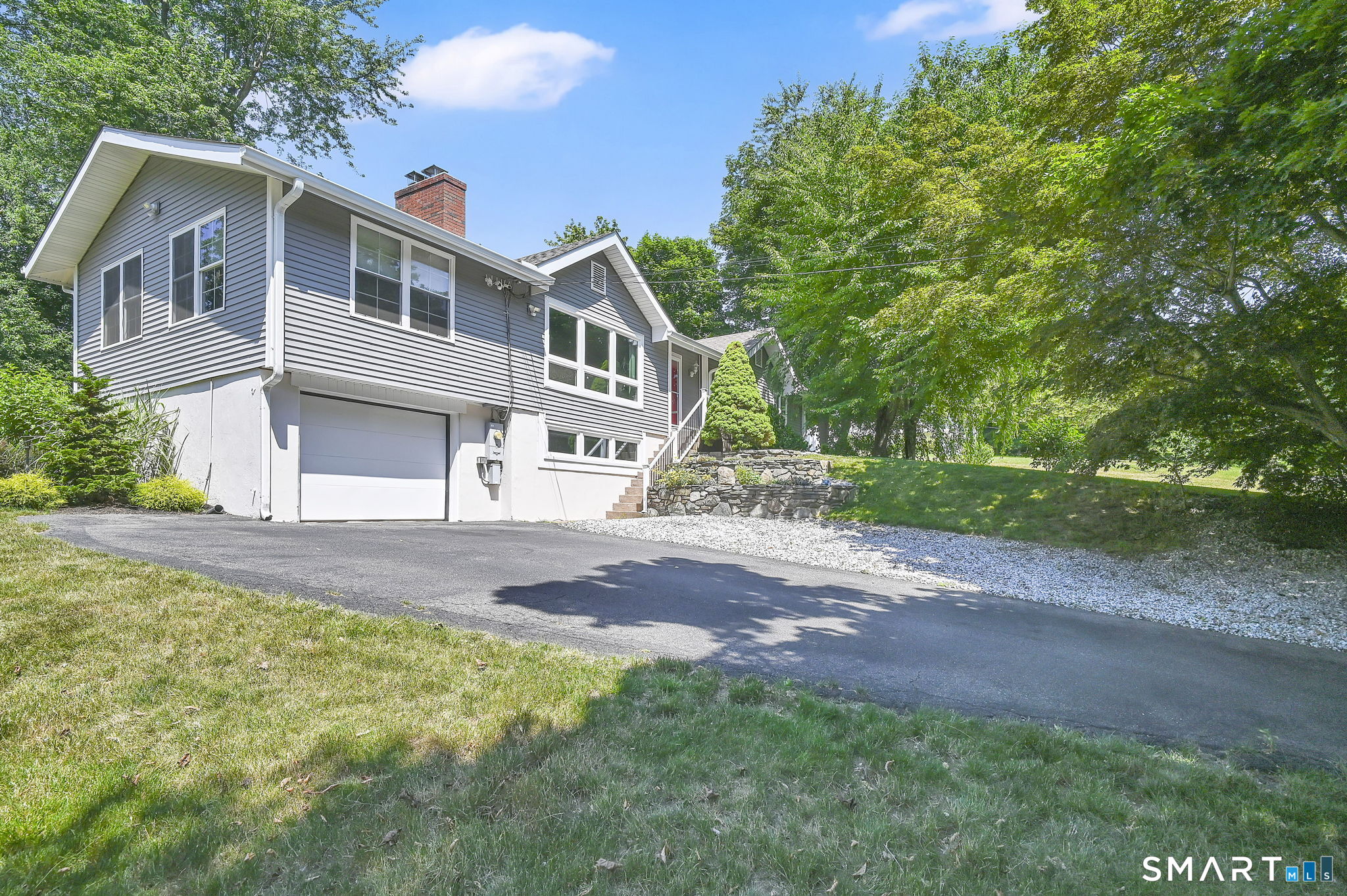 71 Deerfield Drive