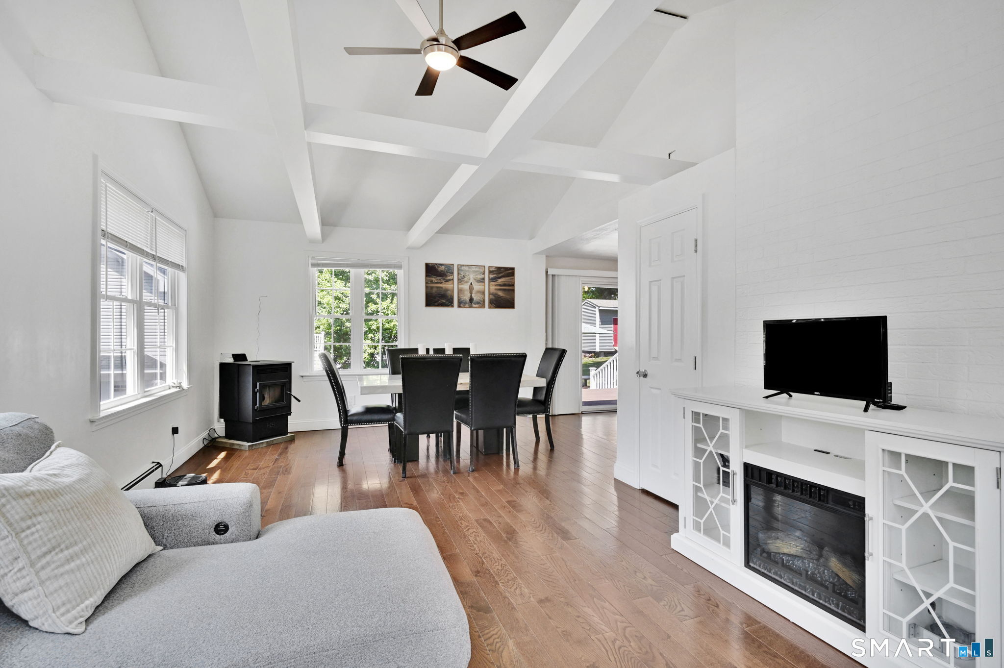 71 Deerfield Drive