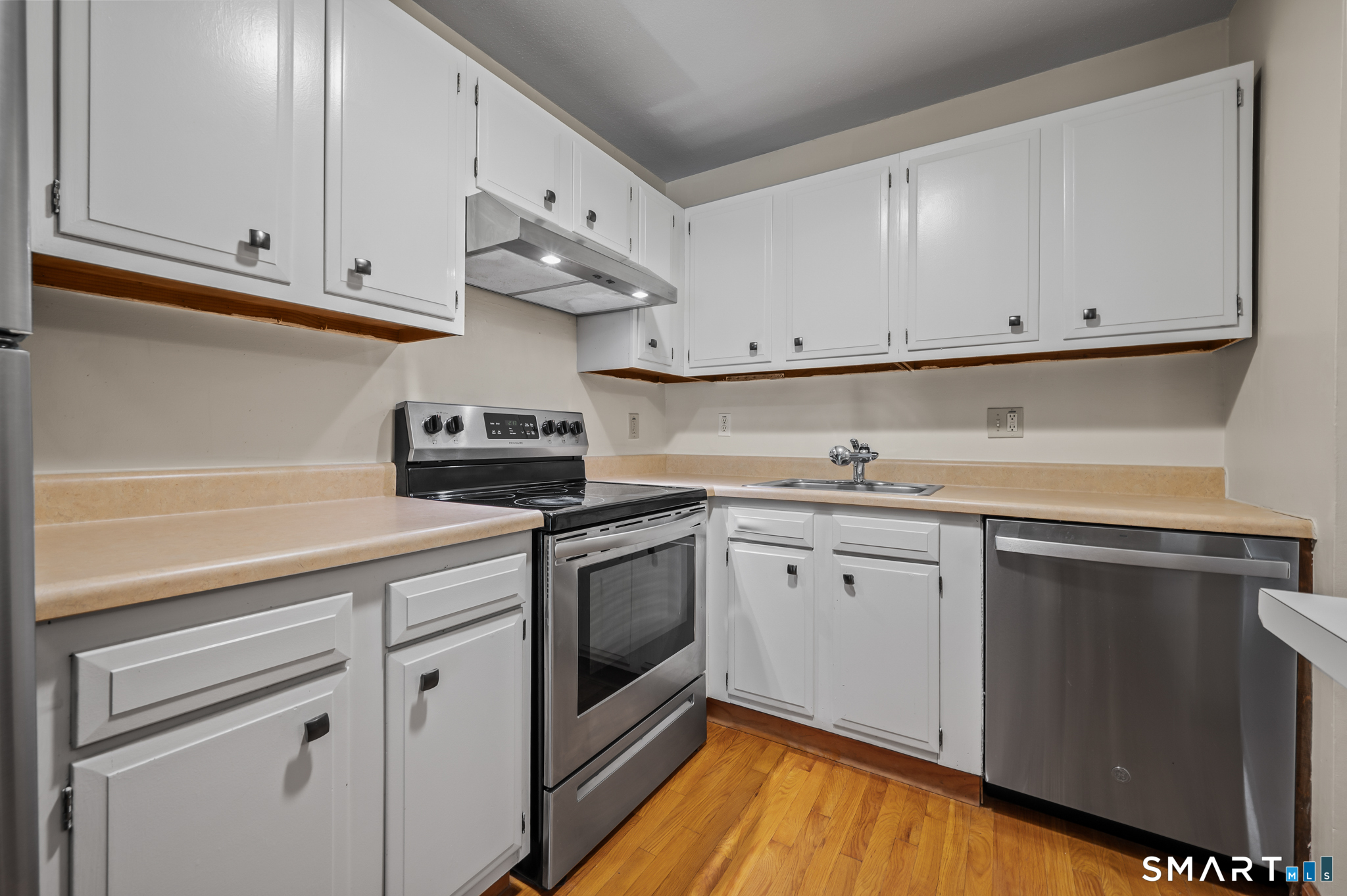 565 Talcottville Road Unit: 1C5