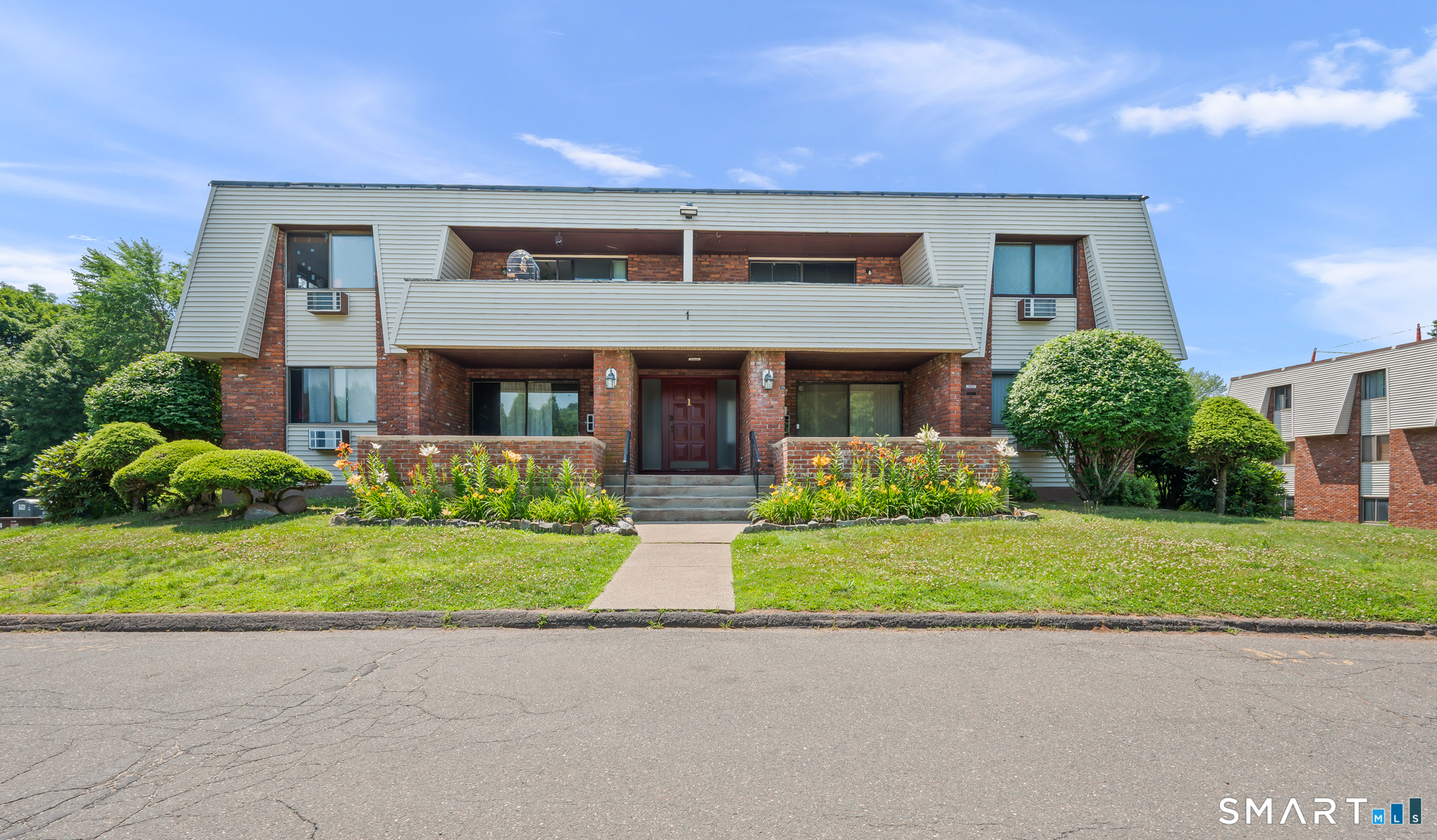 565 Talcottville Road Unit: 1C5