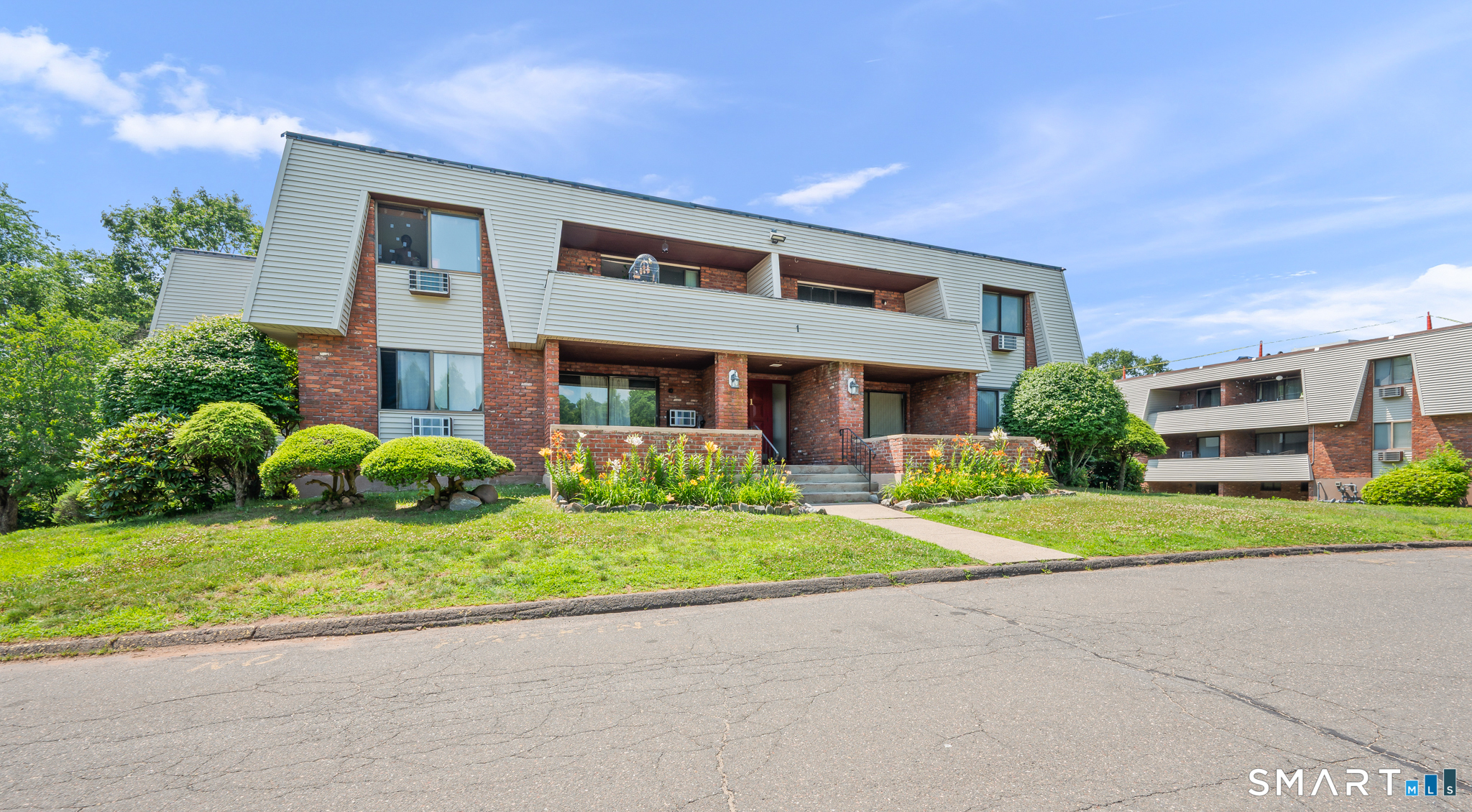 565 Talcottville Road Unit: 1C5