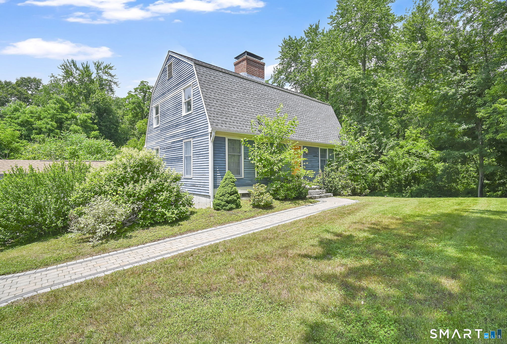 1575 Main Street