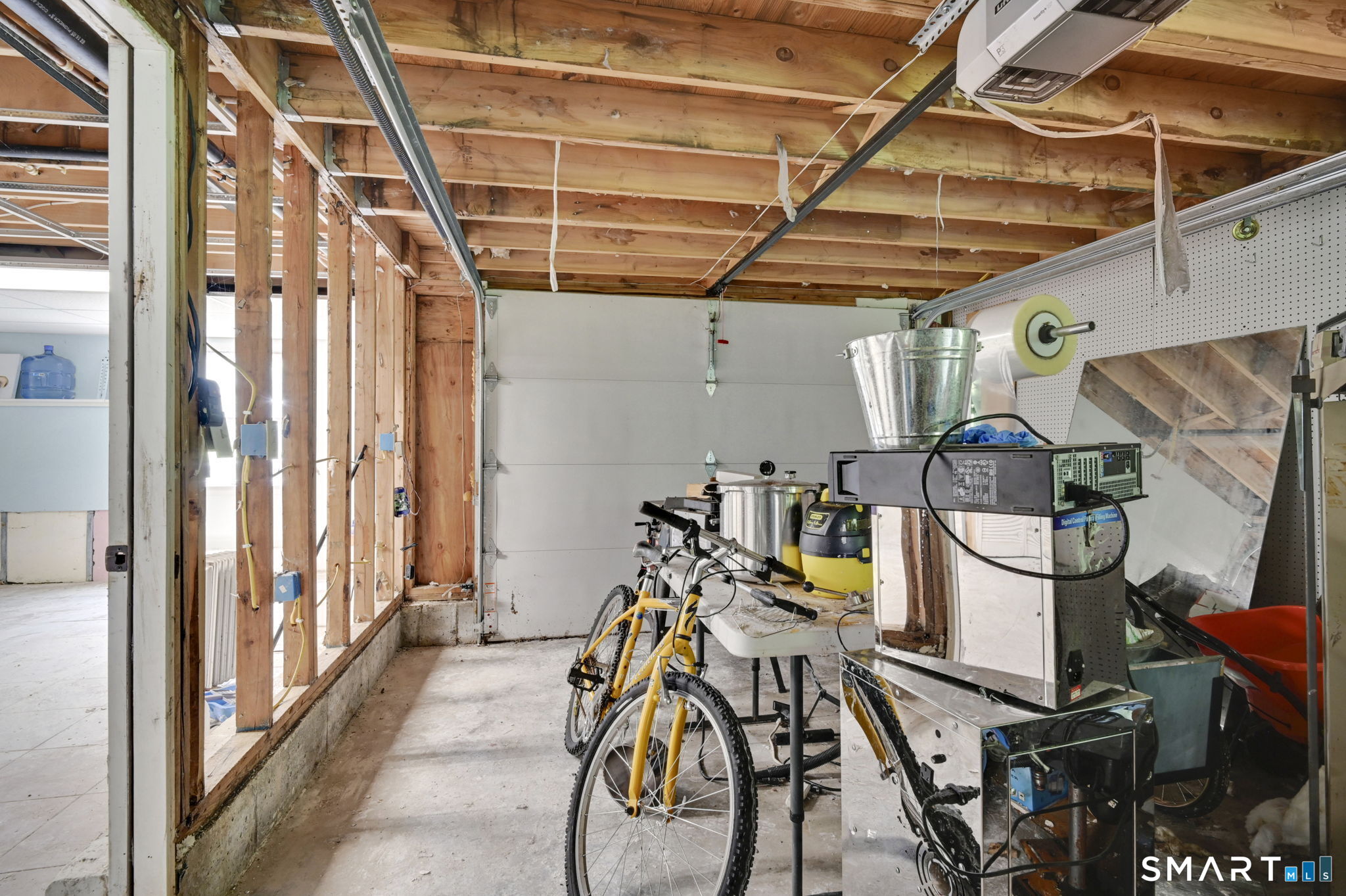 1575 Main Street