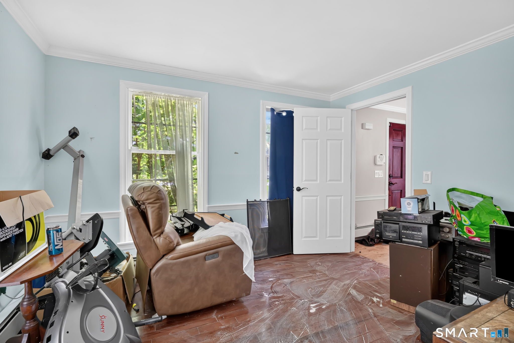 1575 Main Street