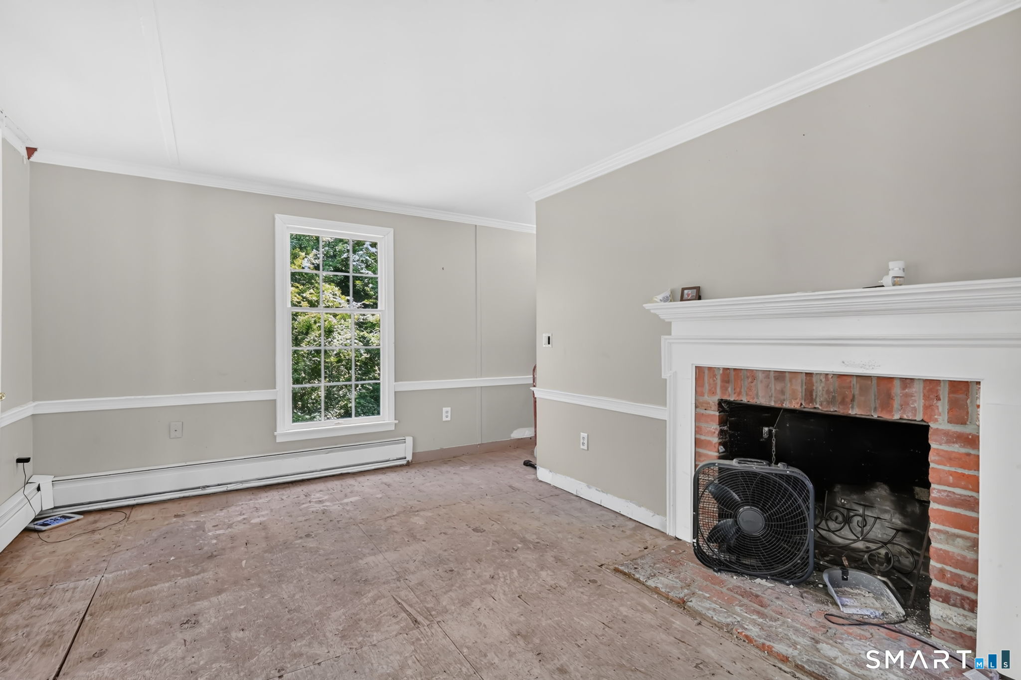 1575 Main Street