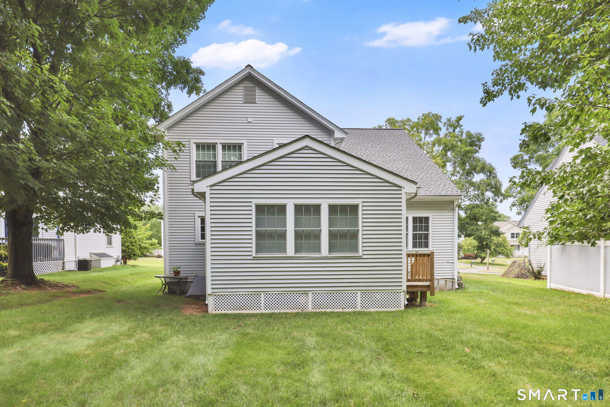 12 Diggins Court Unit: 12