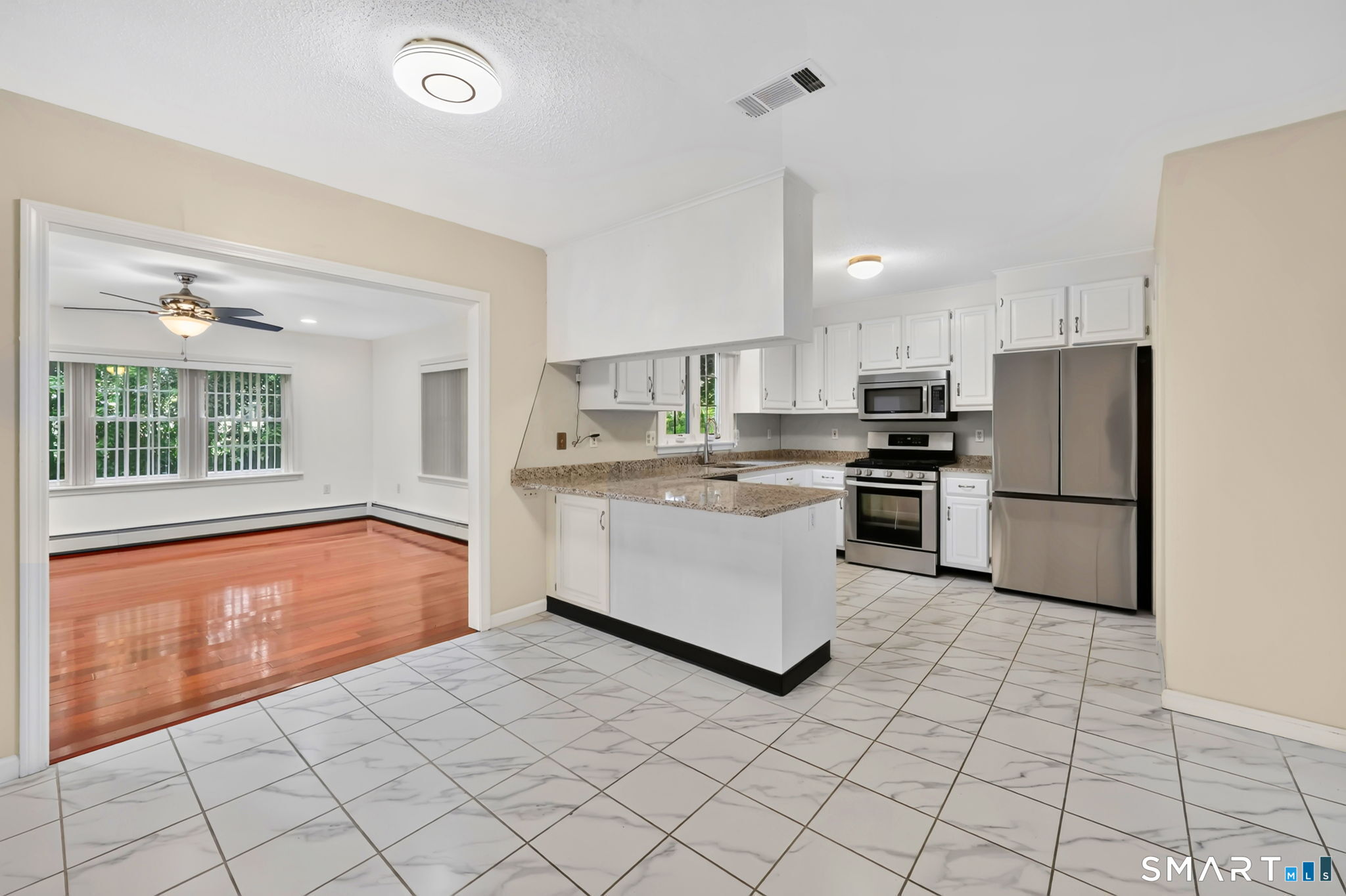 12 Diggins Court Unit: 12