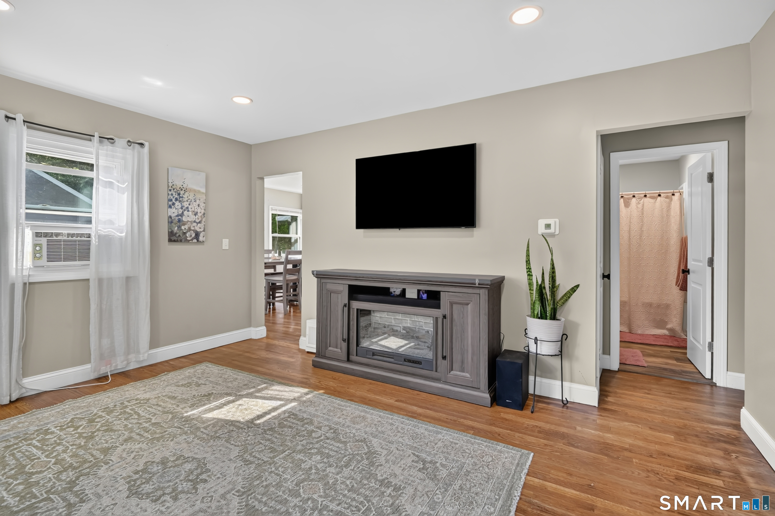 127 Deepwood Drive