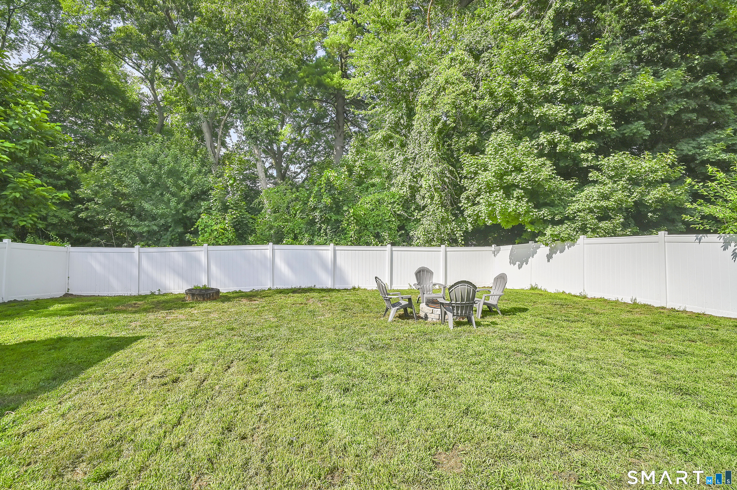 127 Deepwood Drive