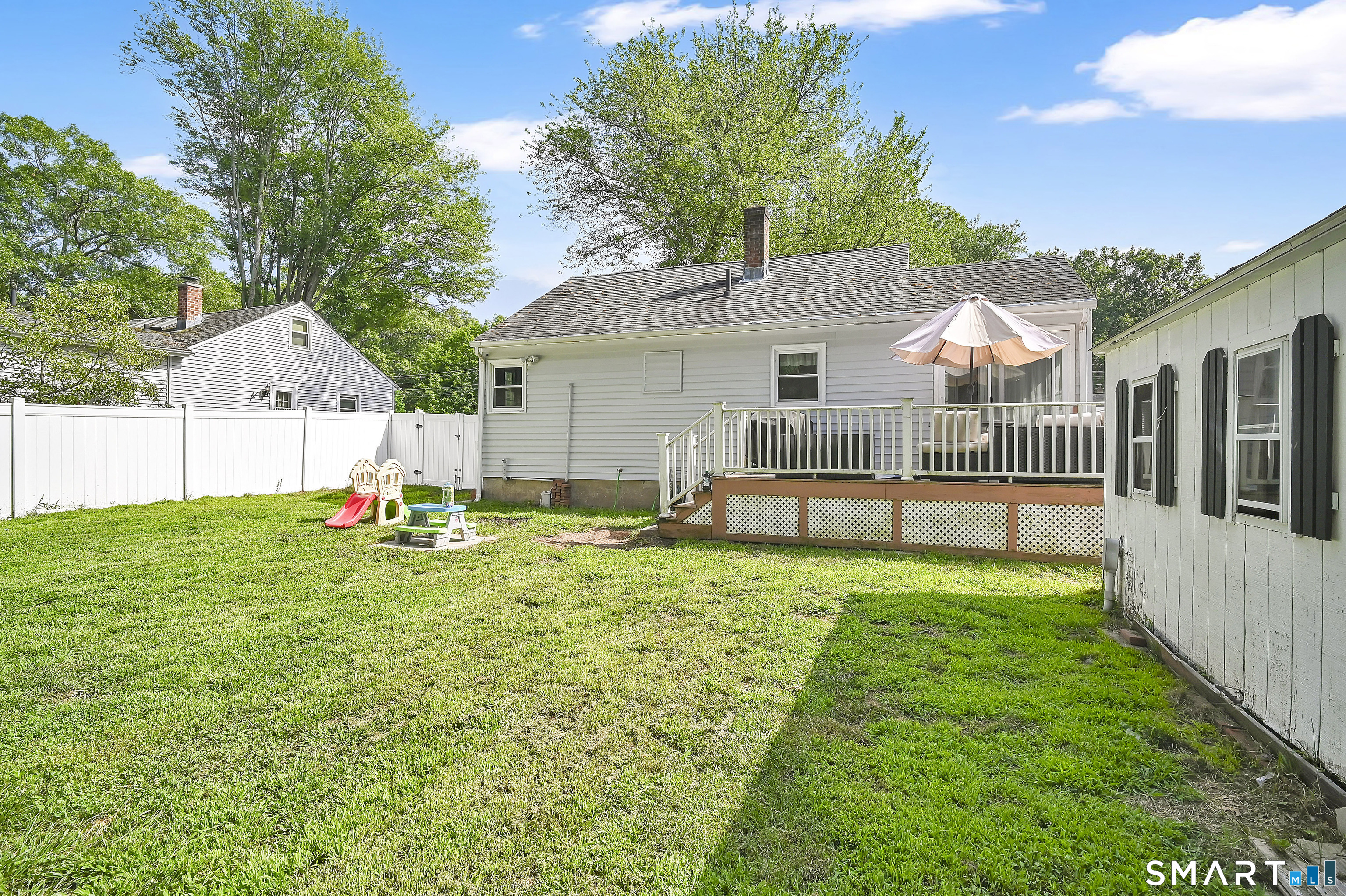 127 Deepwood Drive