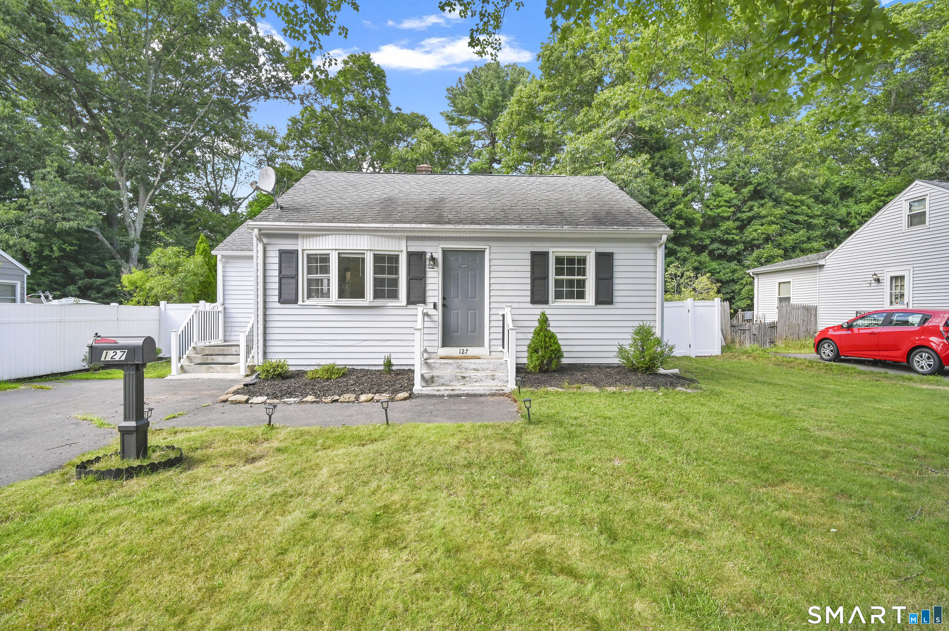 127 Deepwood Drive
