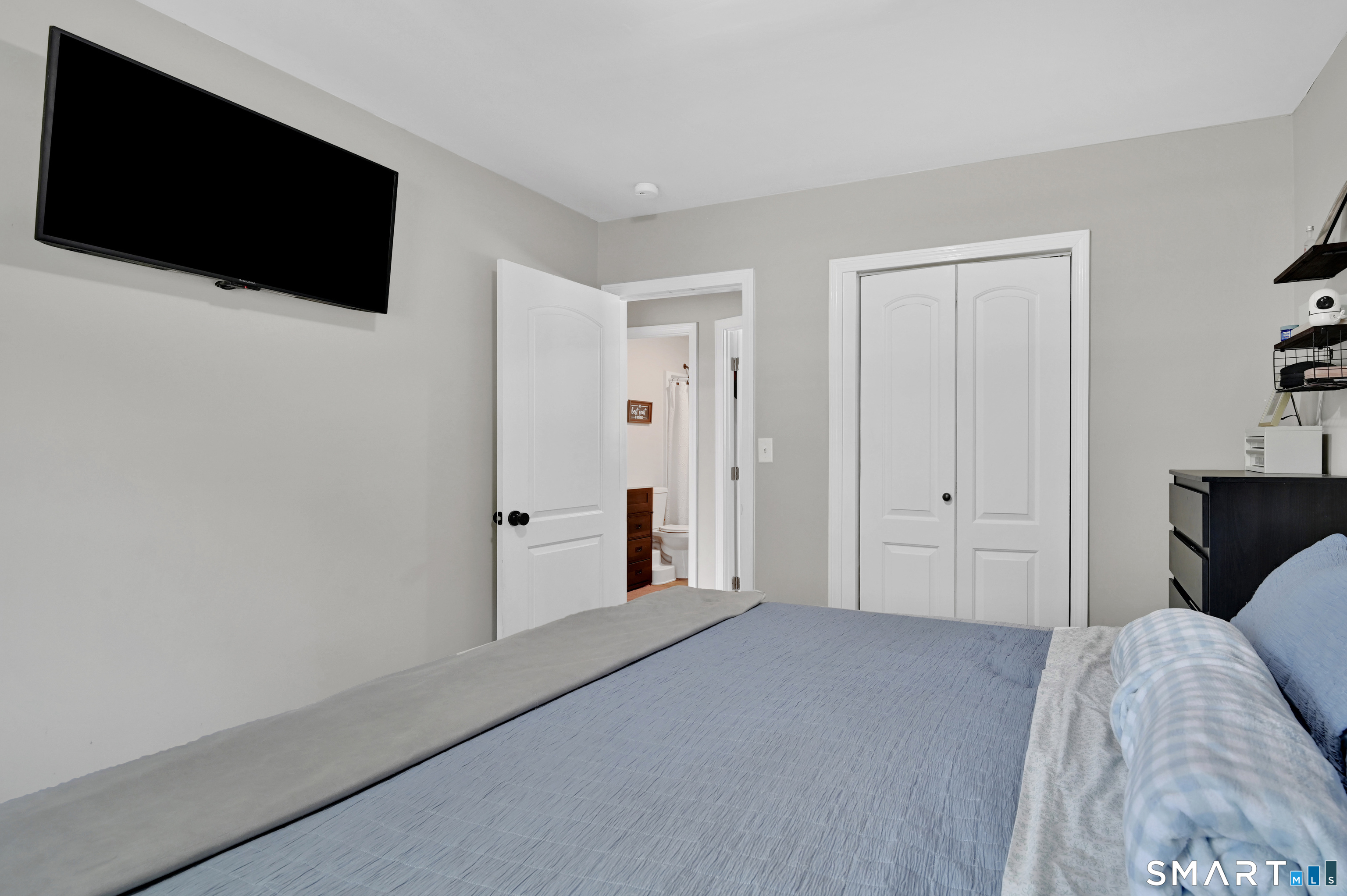 127 Deepwood Drive