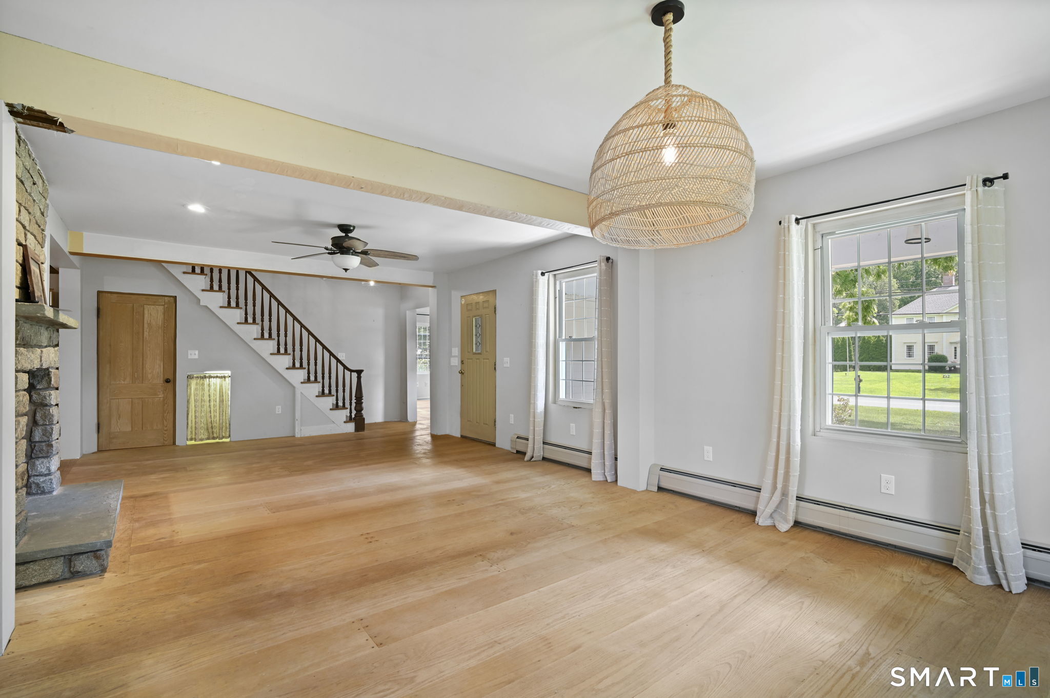1689 Main Street