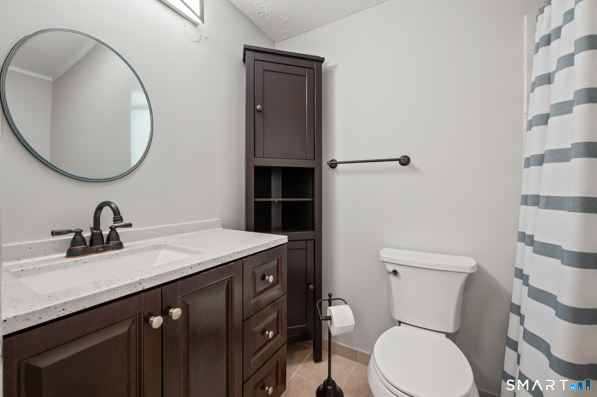 18 Dutton Place Way Unit: 18
