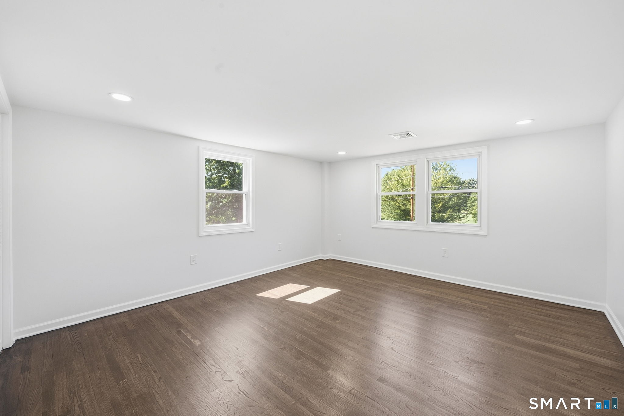 389 Griffin Road